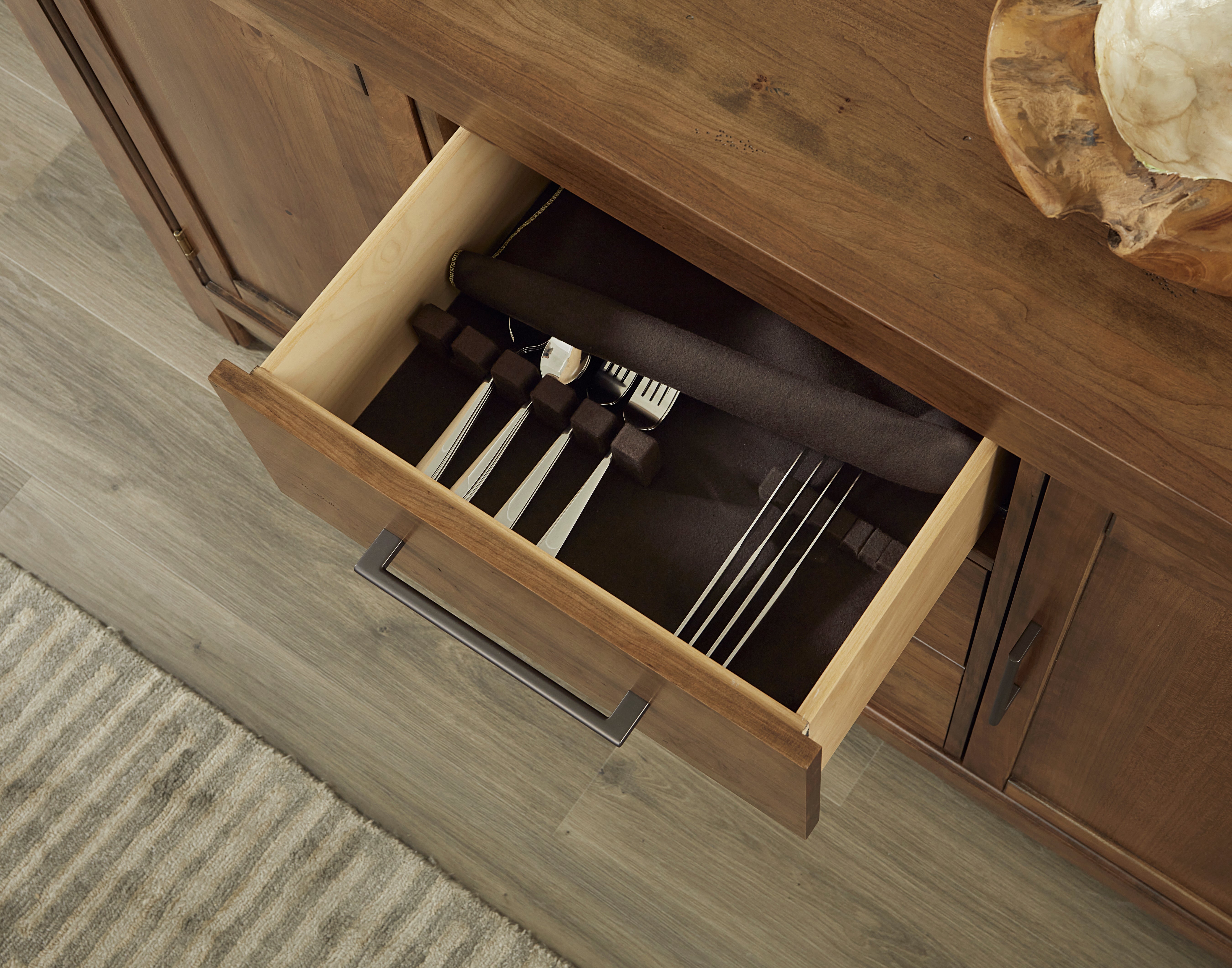 Artisan & Post Crafted Cherry Server