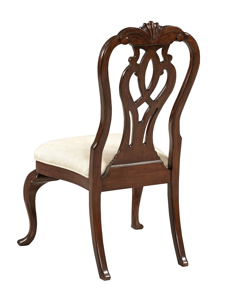 Kincaid Furniture Hadleigh Queen Anne Side Chair in Classic Cherry