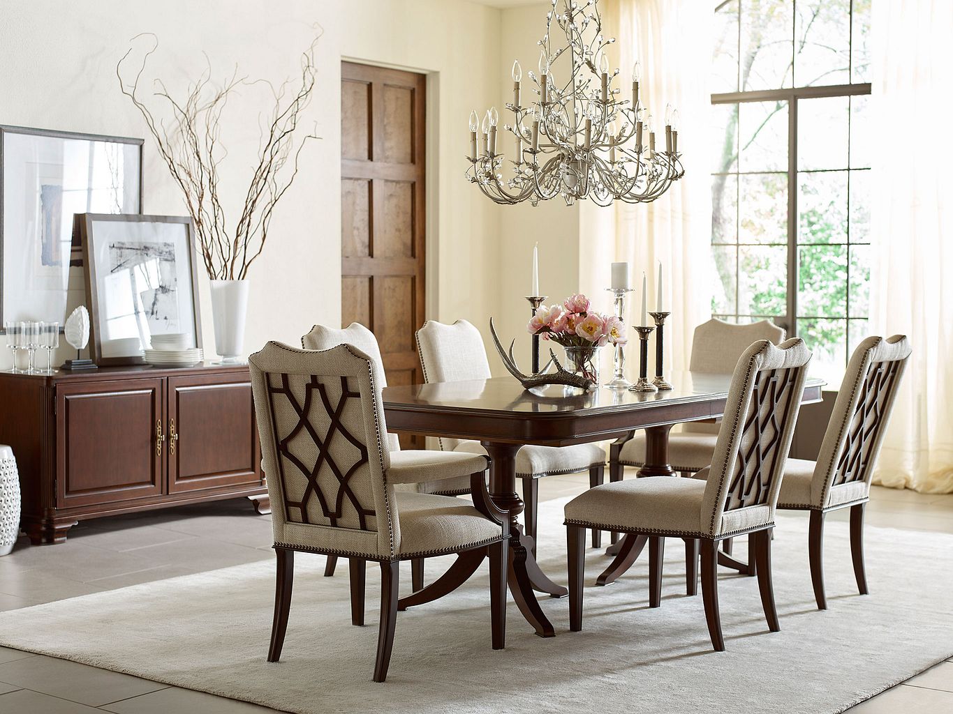 Kincaid Furniture Hadleigh Double Pedestal Dining Table in Classic Cherry
