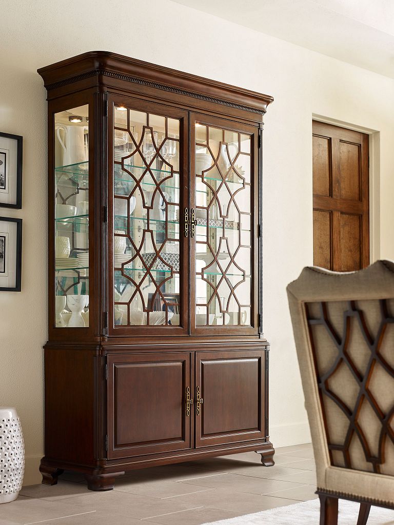 Kincaid Furniture Hadleigh China Cabinet in Classic Cherry