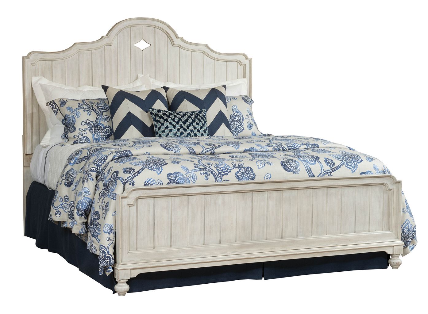 litchfield-laurel-panel-cal-king-bed-in-sun-washed