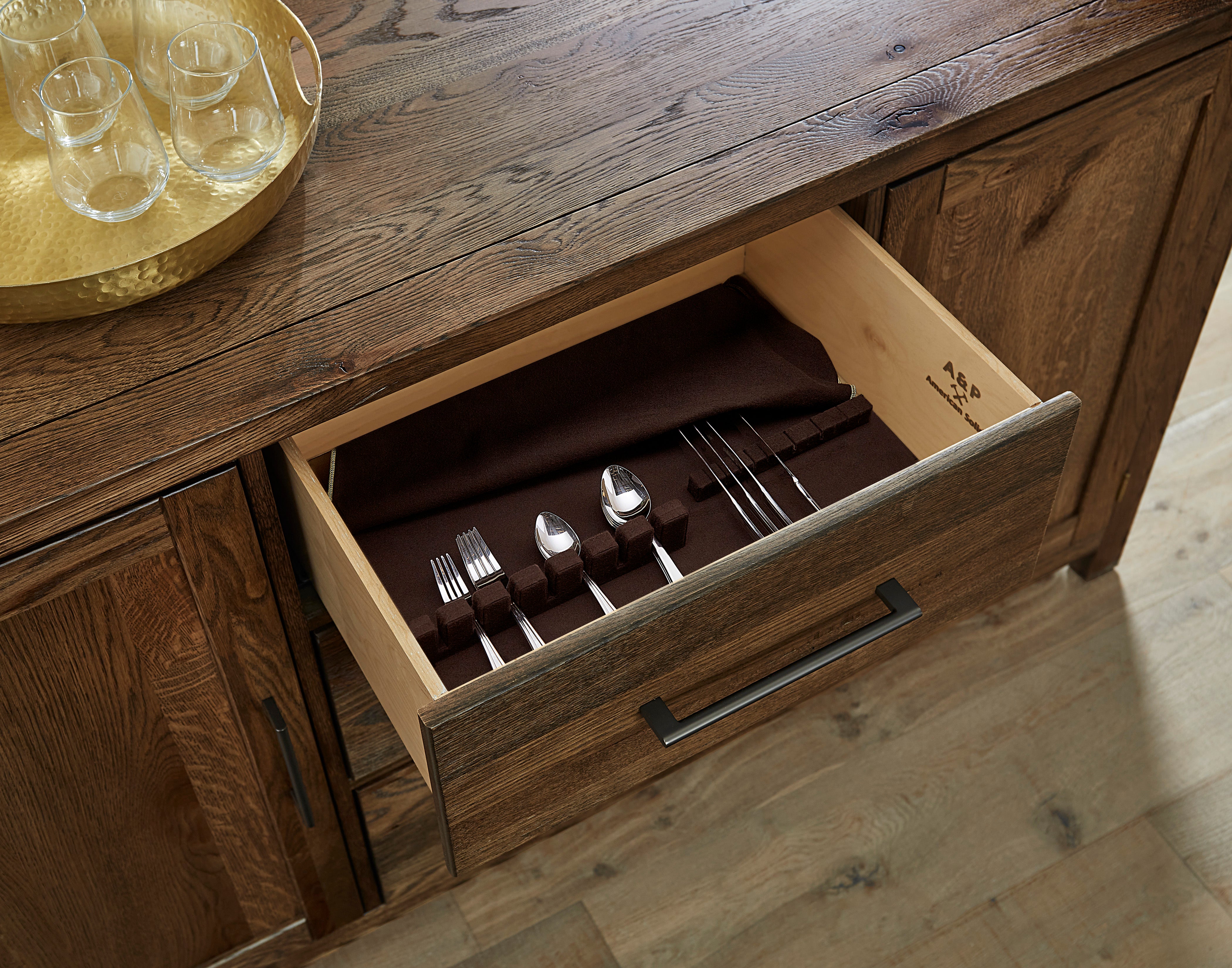 Artisan & Post Dovetail Server
