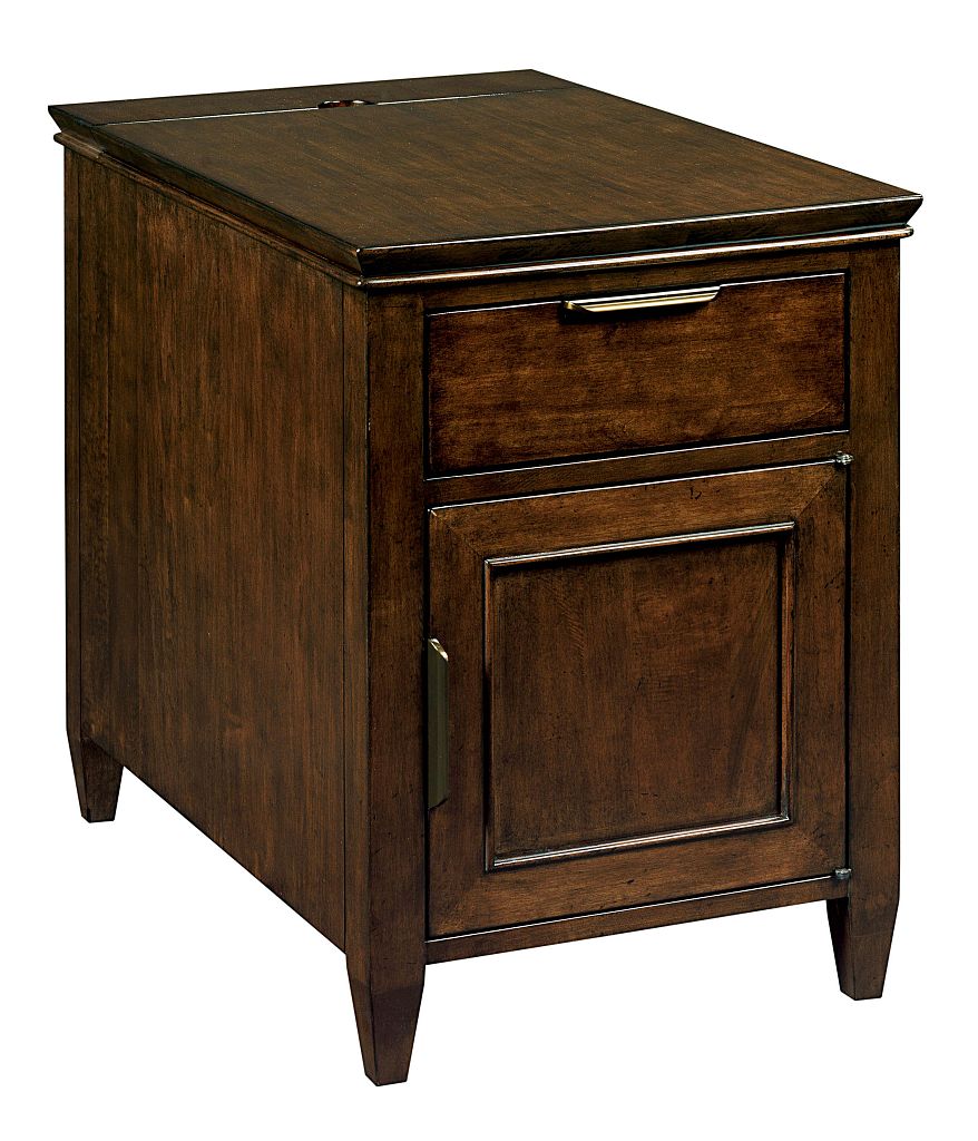elise-chairside-table-in-amaretto