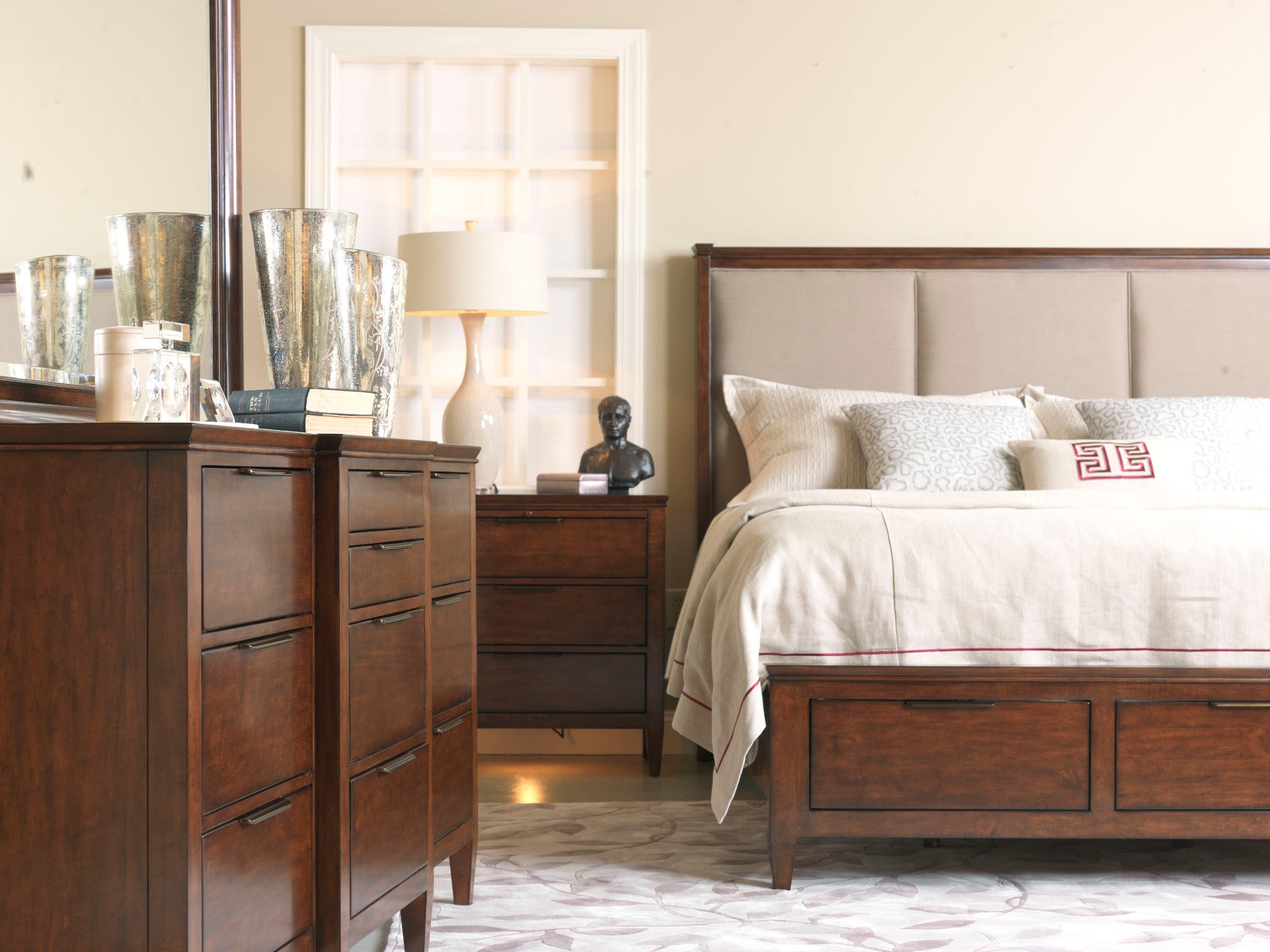 Kincaid Furniture Elise Spectrum Storage Bed in Amaretto