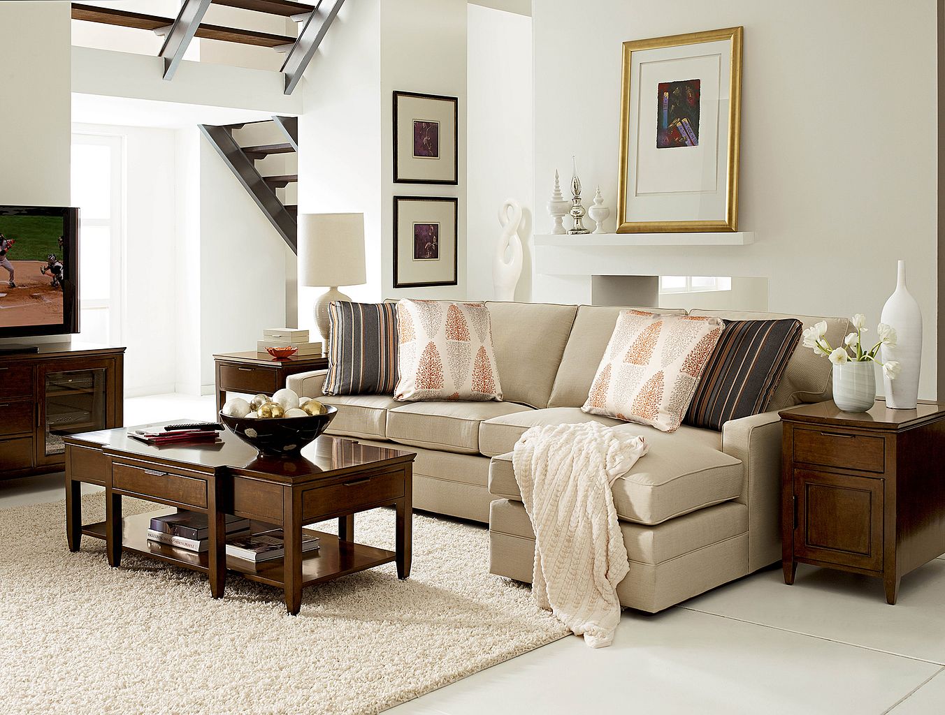 Kincaid Furniture Elise Chairside Table in Amaretto