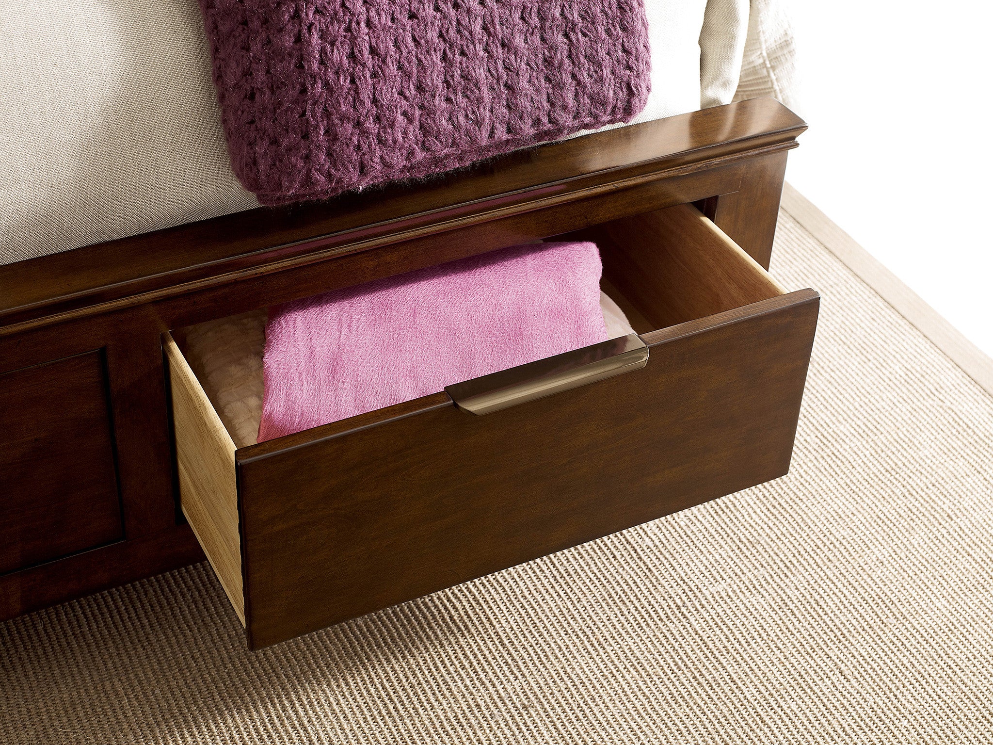 Kincaid Furniture Elise Spectrum Storage Bed in Amaretto