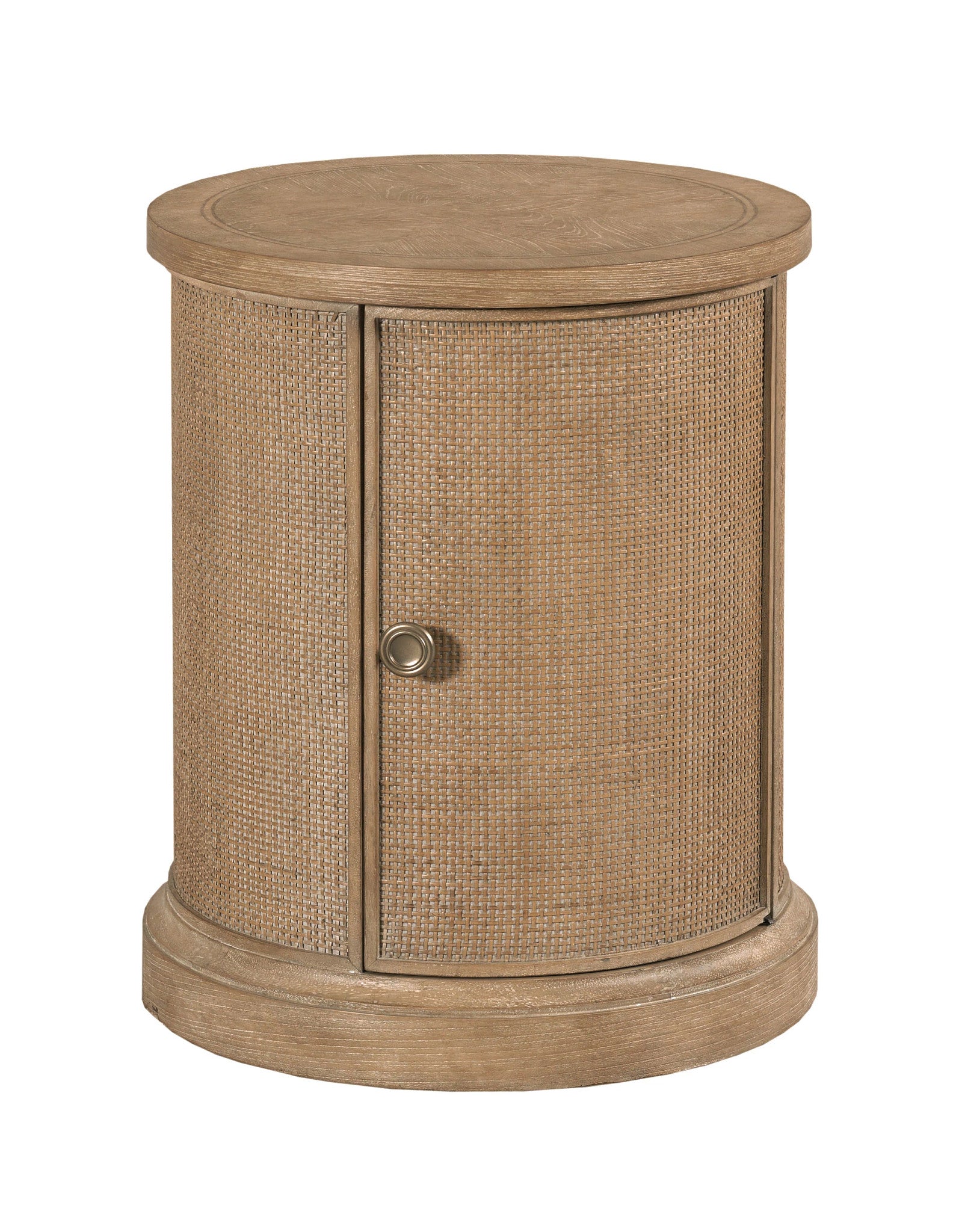 chastain-woodfield-round-accent-table-in-caramel