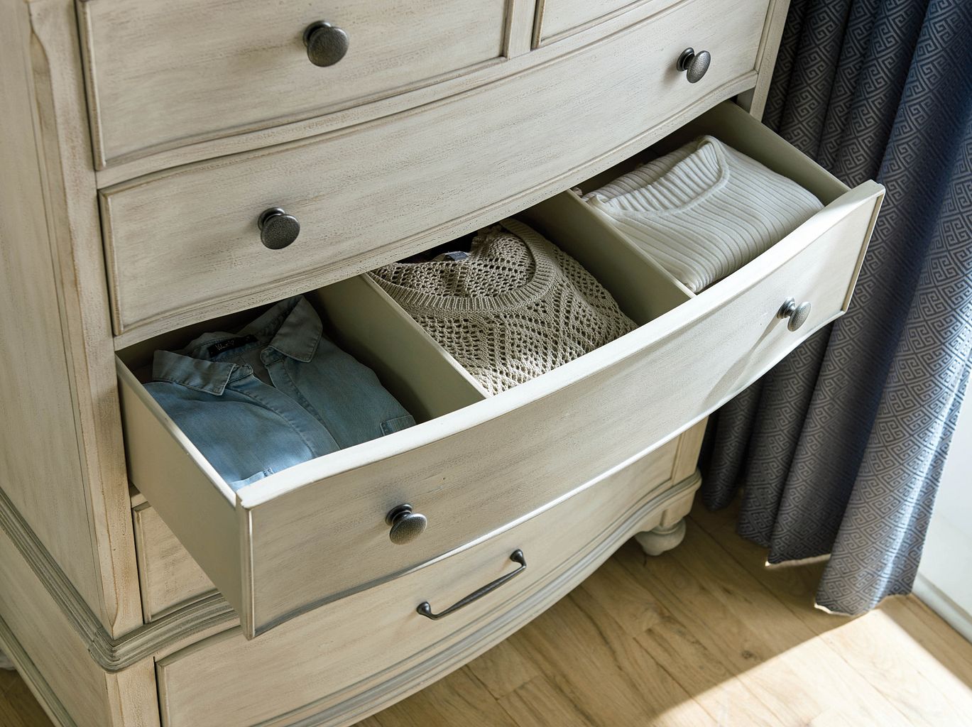 American Drew Litchfield Carrick Drawer Chest in Sun Washed/Driftwood