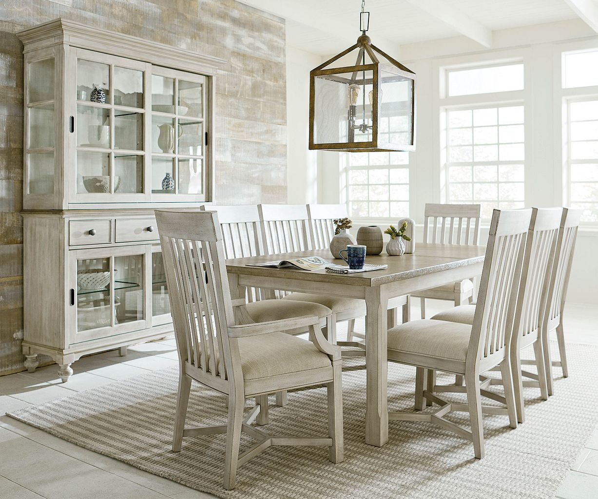 American Drew Litchfield Boathouse Dining Table in Sun Washed/Driftwood