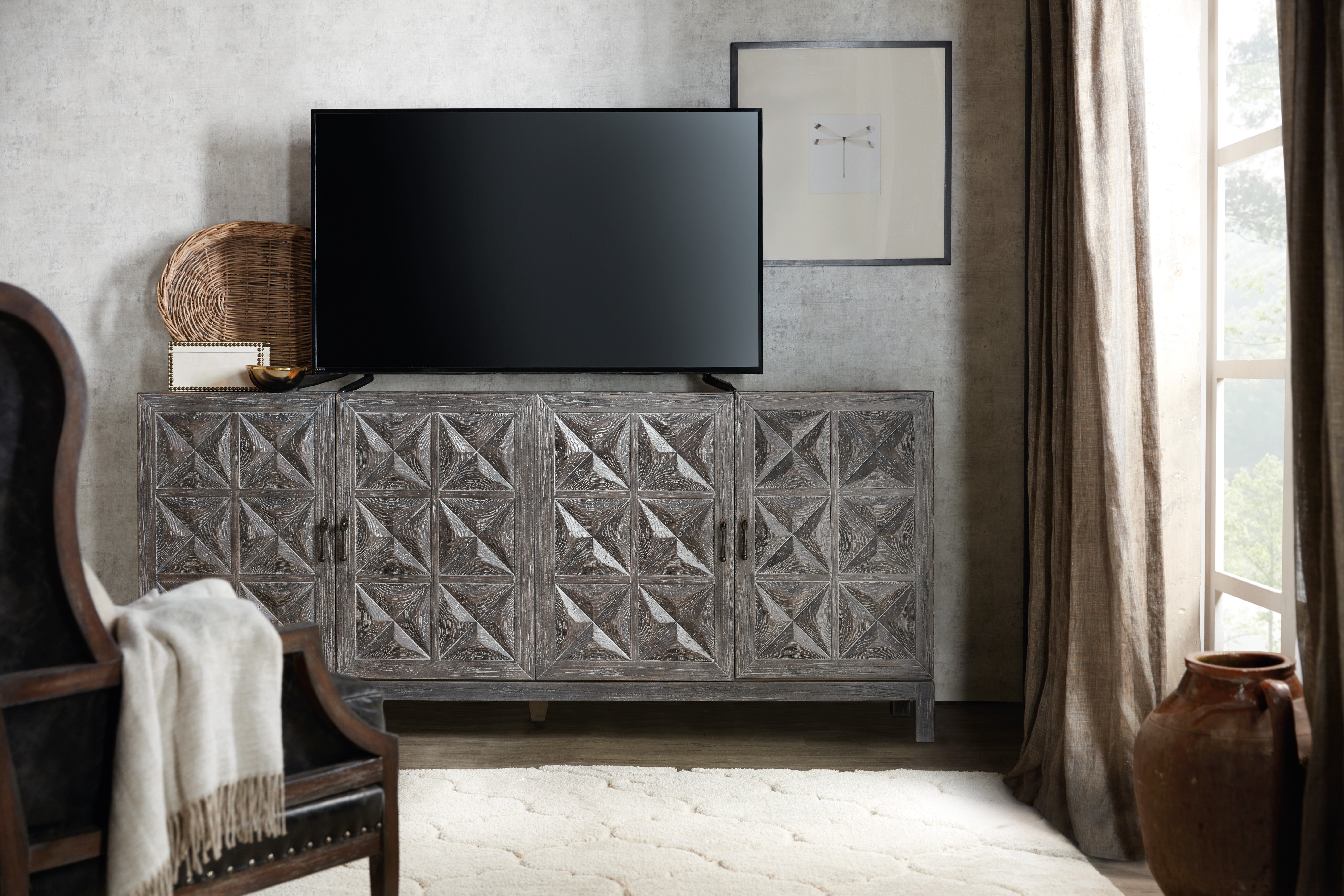 Hooker Furniture Beaumont Entertainment Console in Gray