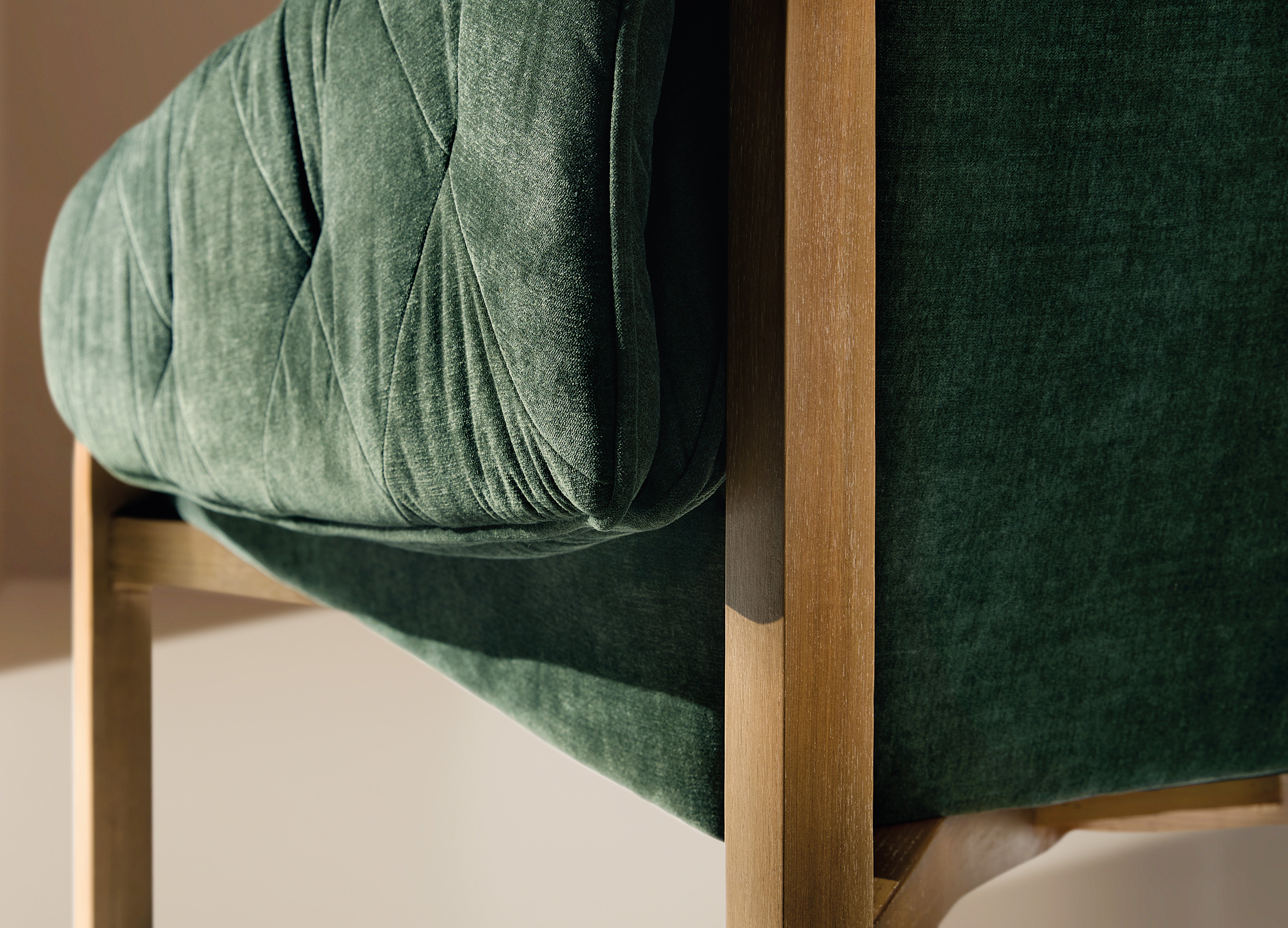 Hooker Furniture Kerns Accent Chair in Green