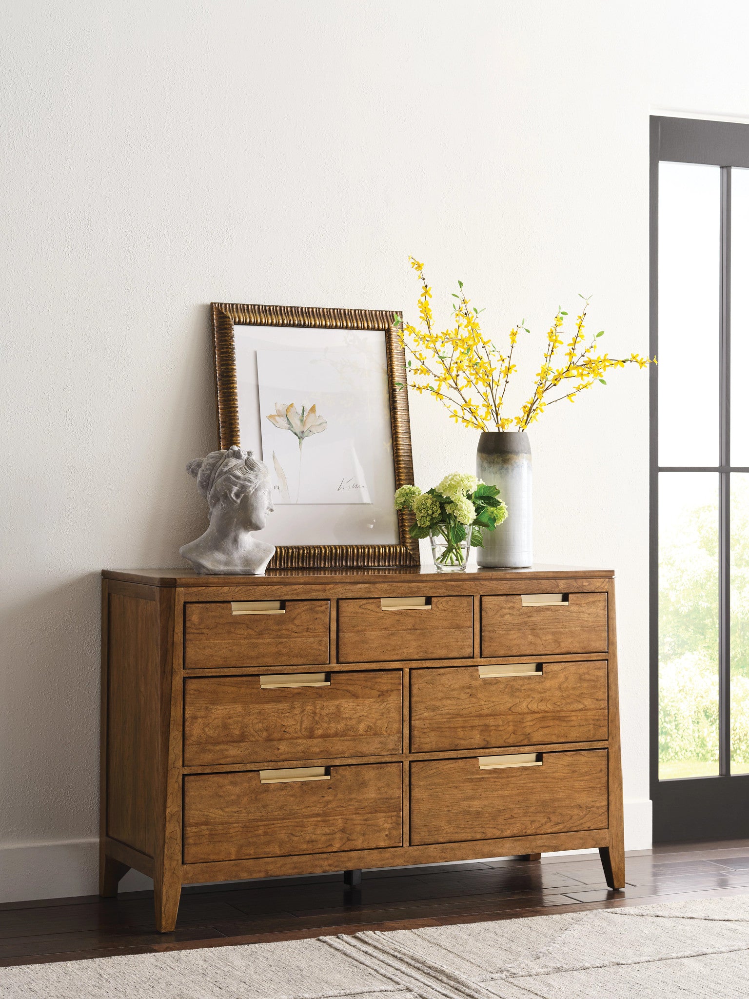 Kincaid Furniture Aspire Scale Dresser in Aspire Cherry/Champagne