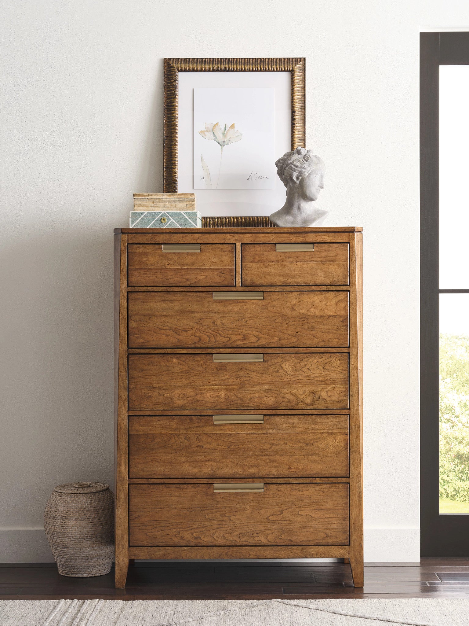 Kincaid Furniture Aspire Strata Drawer Chest in Aspire Cherry/Champagne