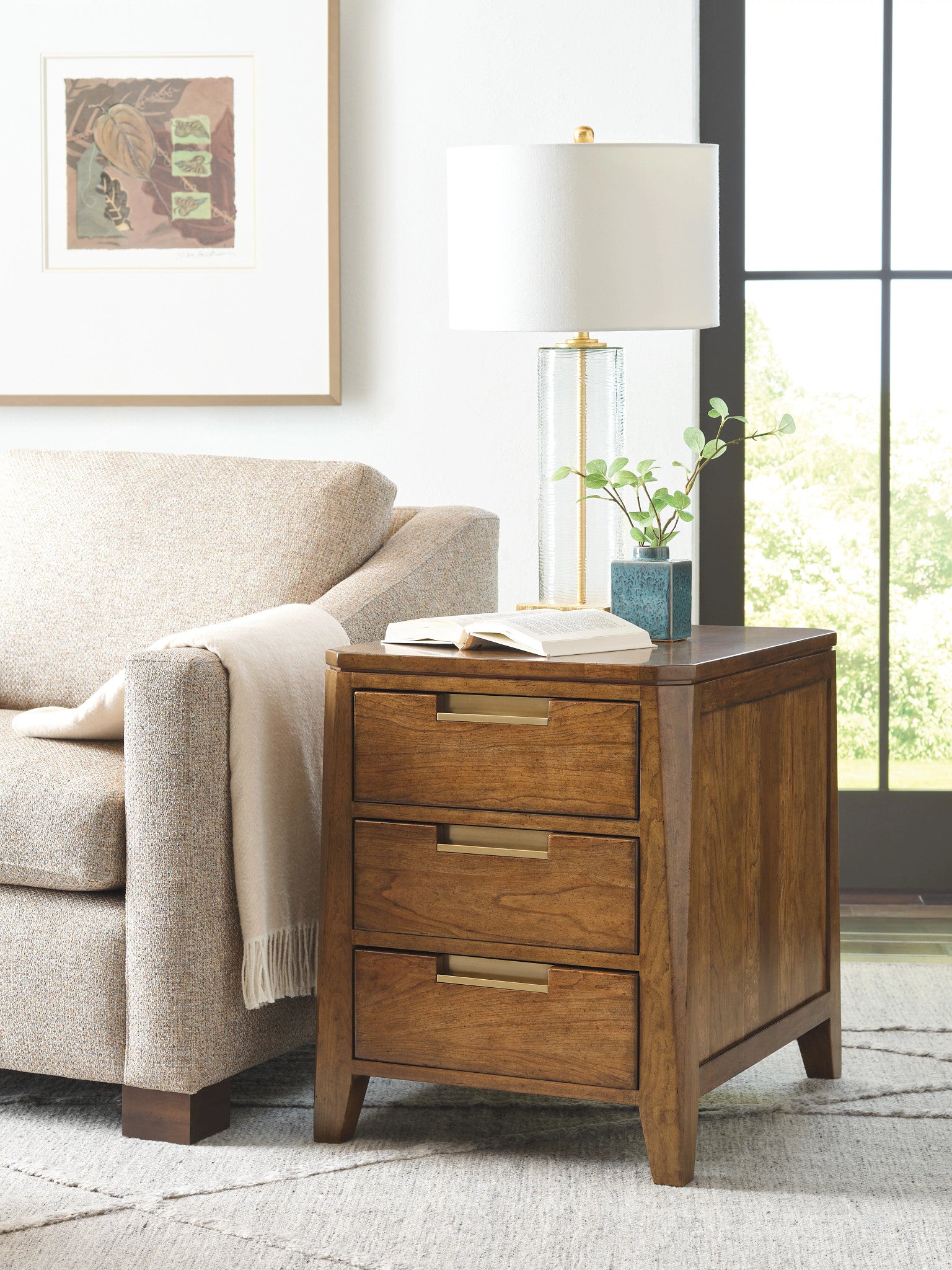 Kincaid Furniture Aspire Profile Chairside Chest in Champagne