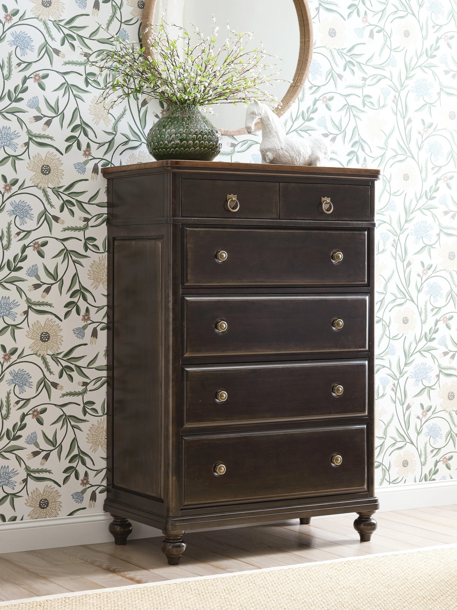 Kincaid Furniture Bridgetown Harrison Drawer Chest in Bridgetown Black