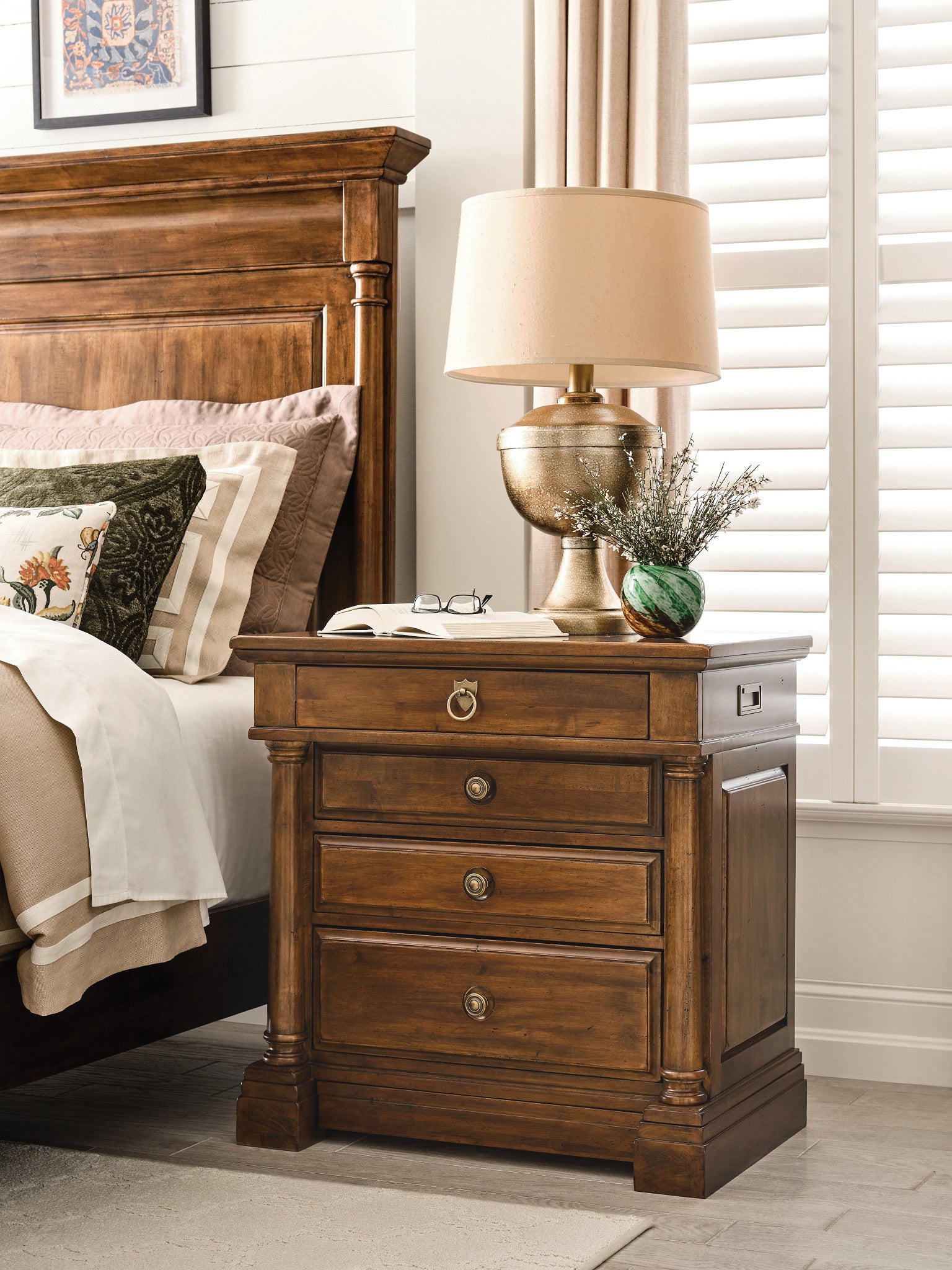 Kincaid Furniture Bridgetown Bridgetown Bachelor'S Chest in Heritage Maple