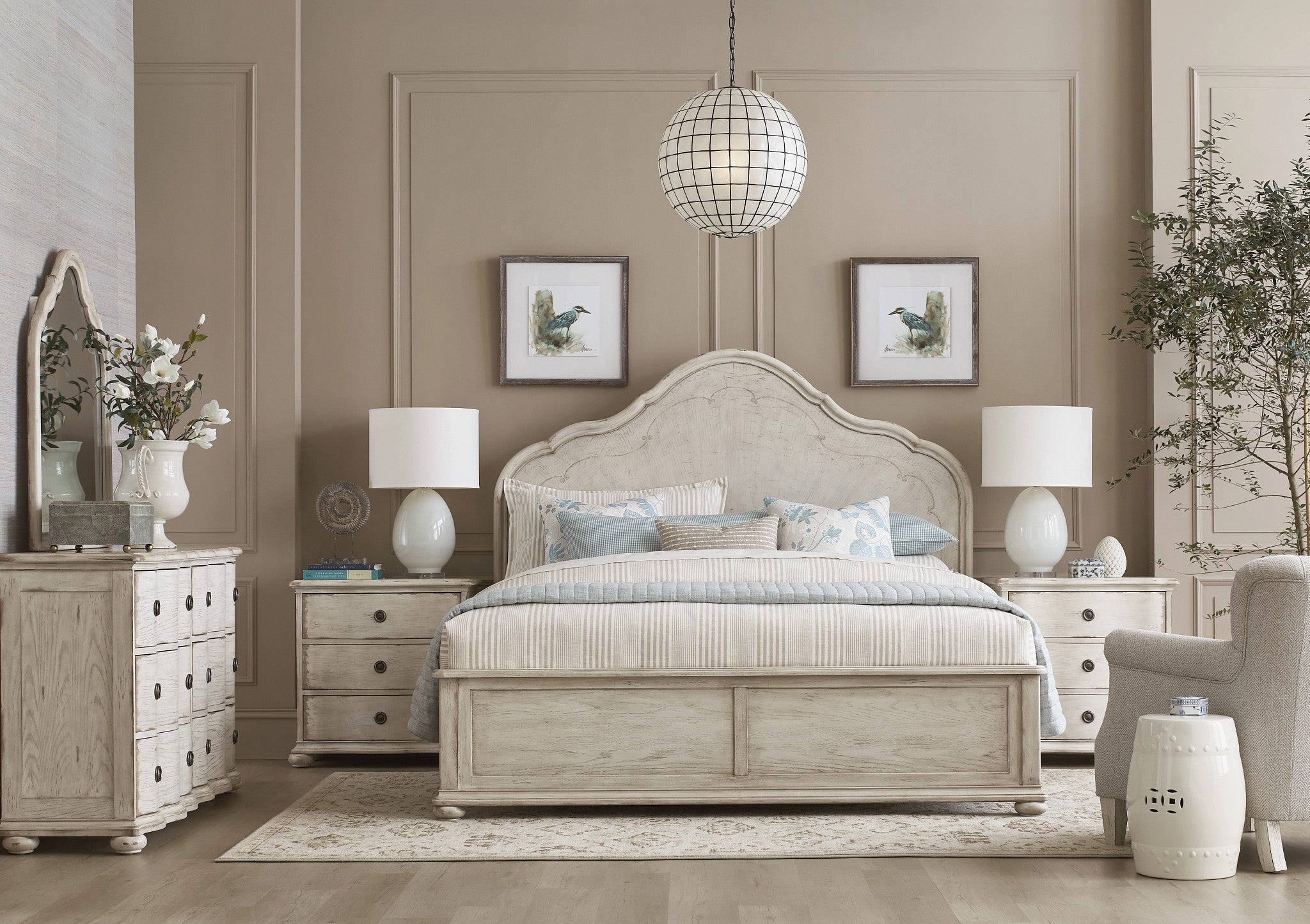 American Drew Cambric Vignette Panel Bed in Crème