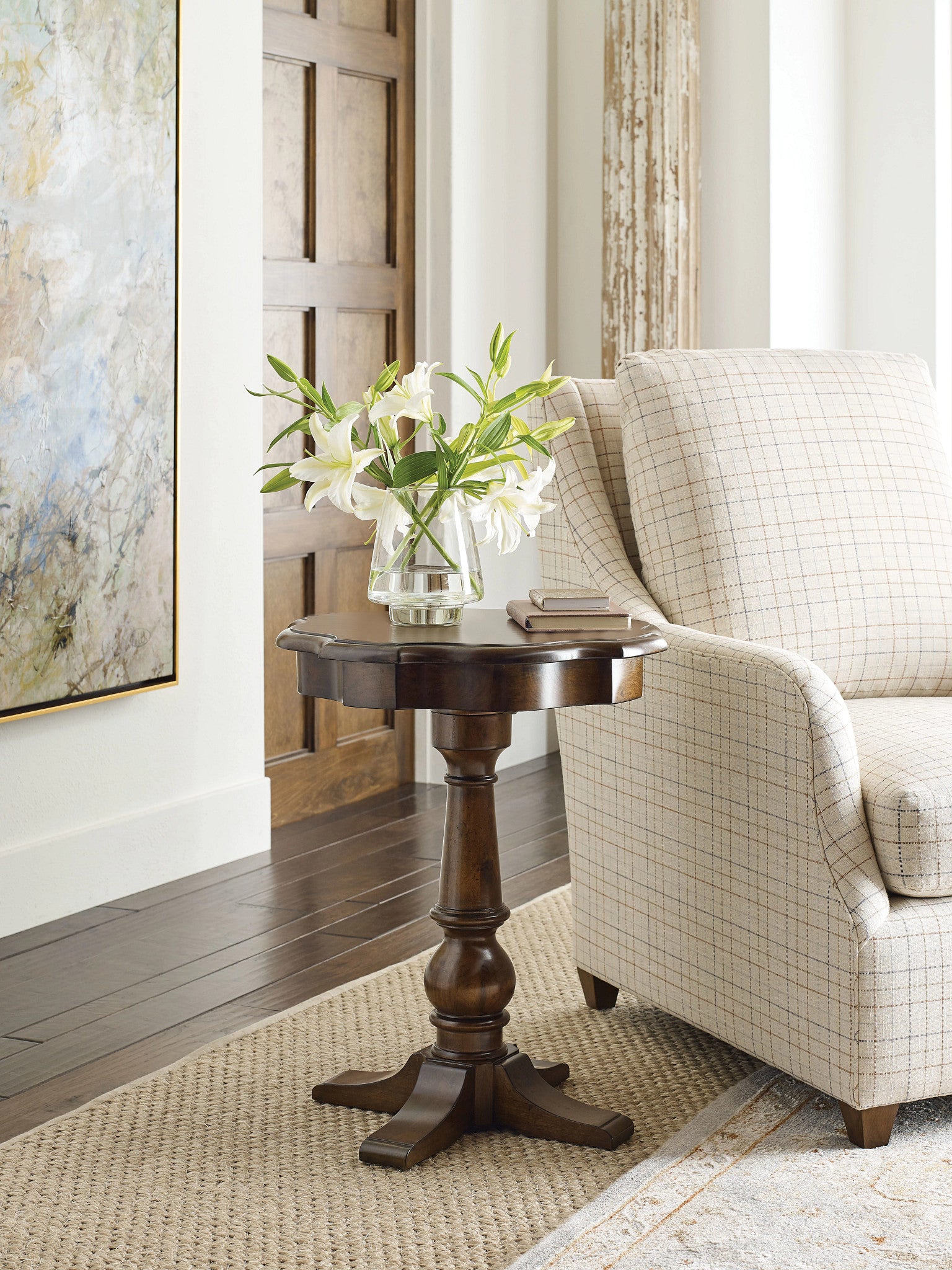 Kincaid Furniture Commonwealth Byron Round End Table in Warm Brunette