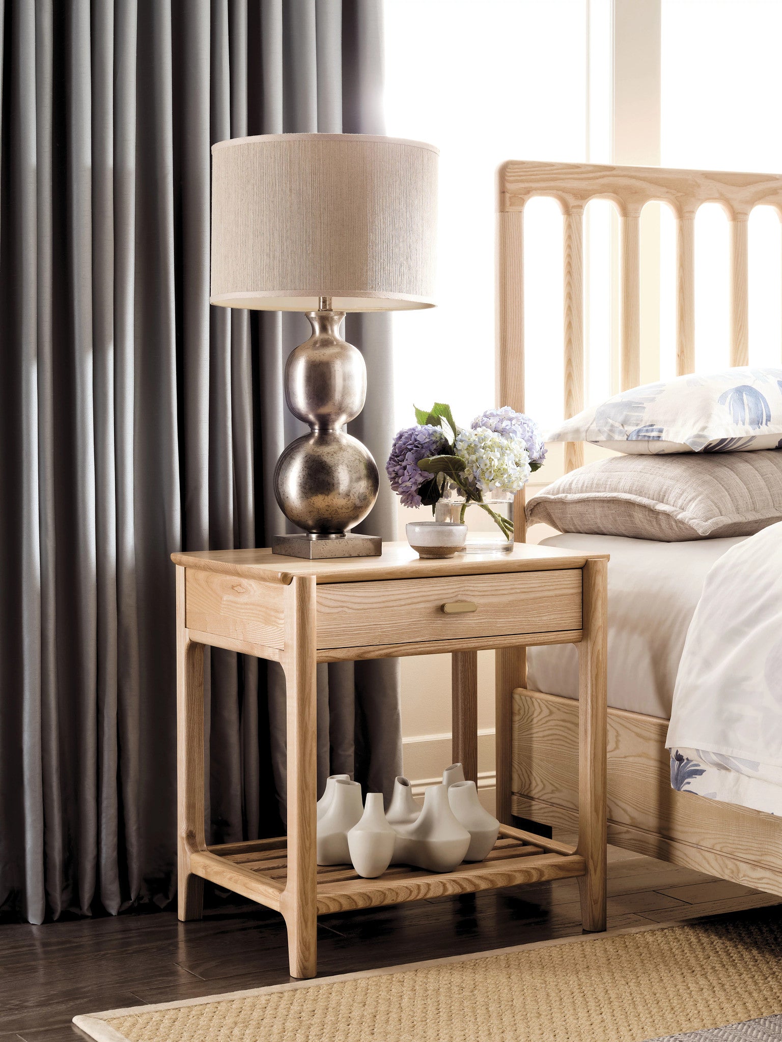Kincaid Furniture Essence Newport Nightstand in Essence Ash