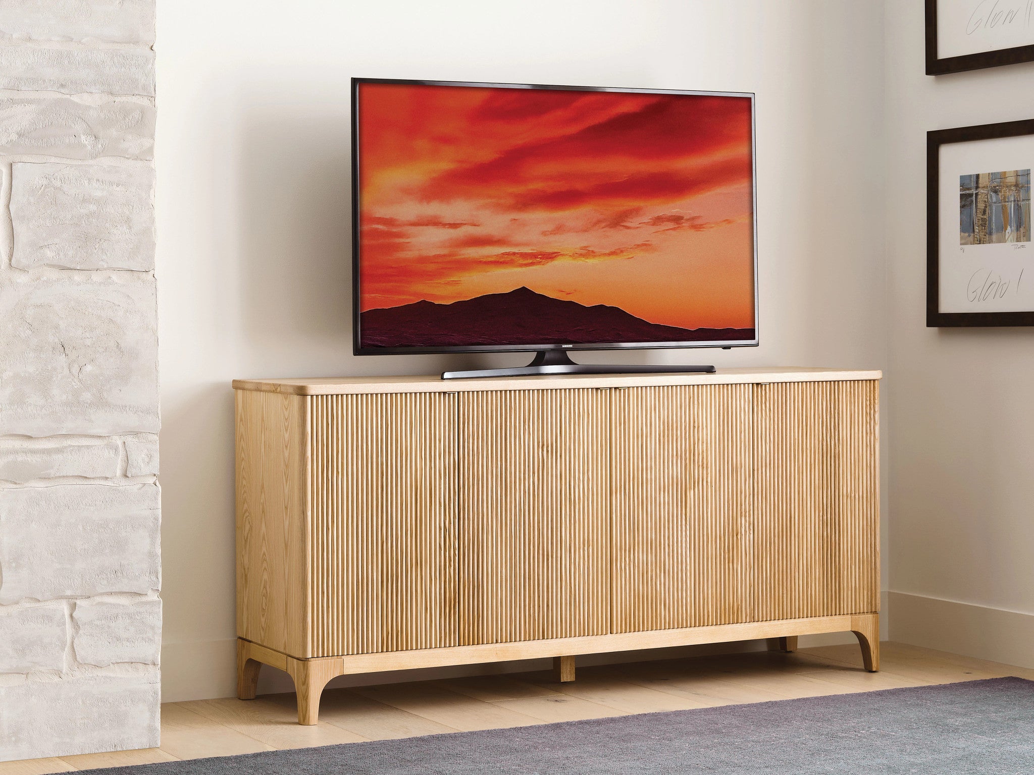 Kincaid Furniture Essence Newfield Console in Essence Ash