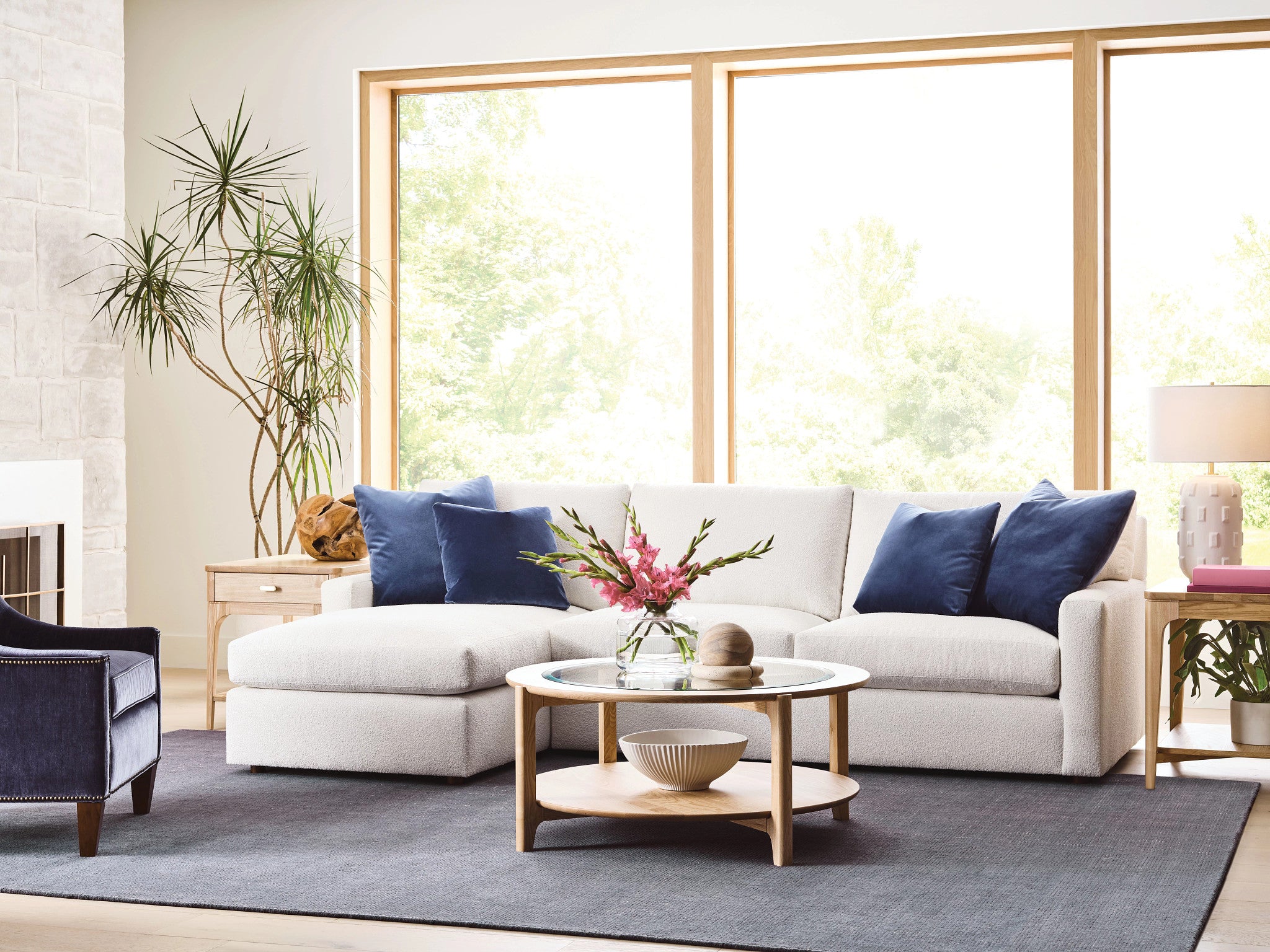Kincaid Furniture Essence Newport Round Coffee Table in Essence Ash