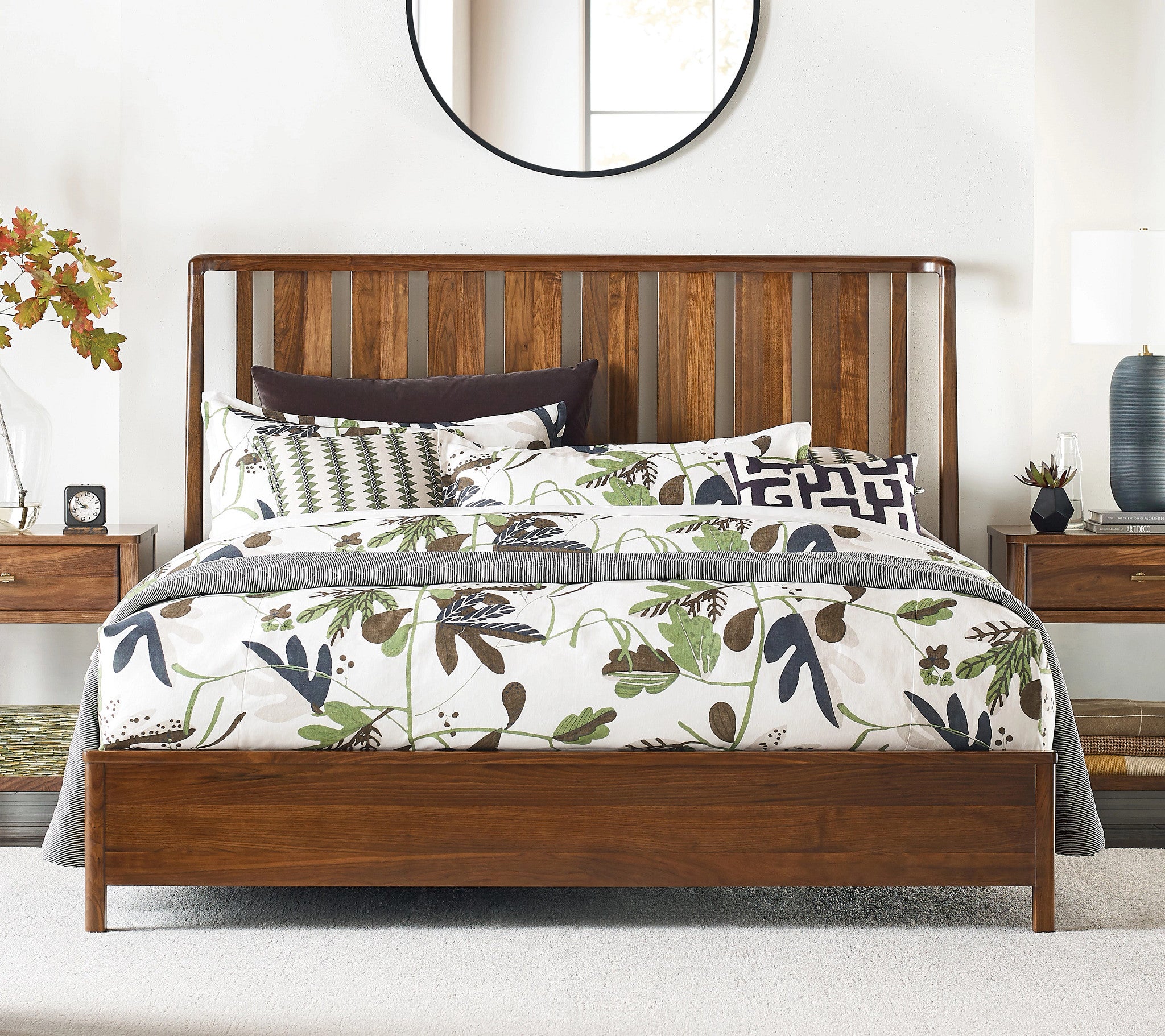 Kincaid Furniture Monogram Walnut Ashburn Slat Bedge in Walnut