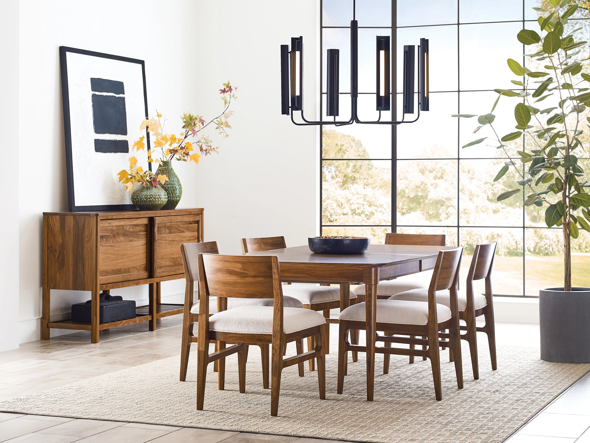 Kincaid Furniture Monogram Walnut Hudson Rectangular Dining Table in Walnut