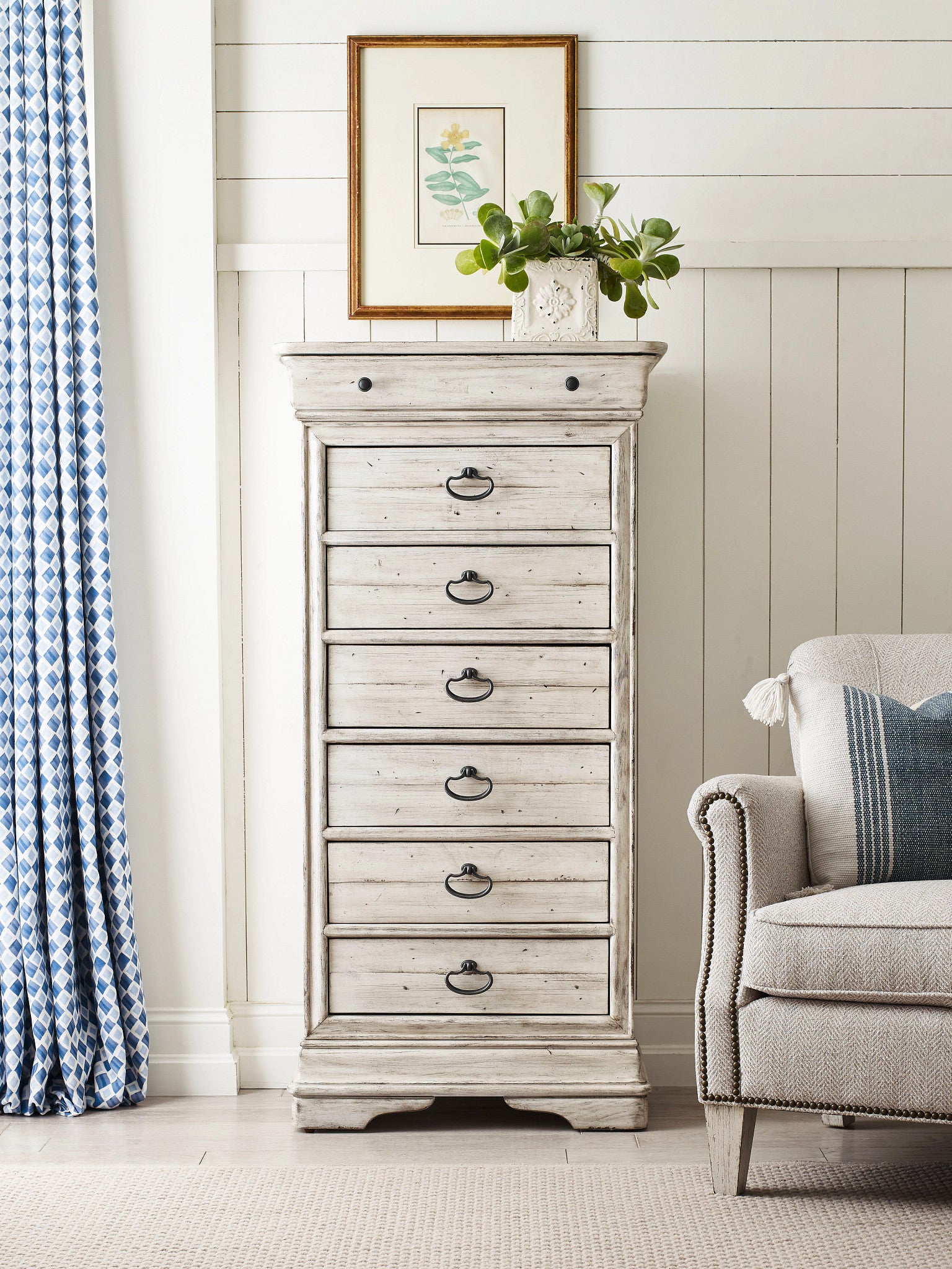 Kincaid Furniture Selwyn Walker Semainier in Cottage White