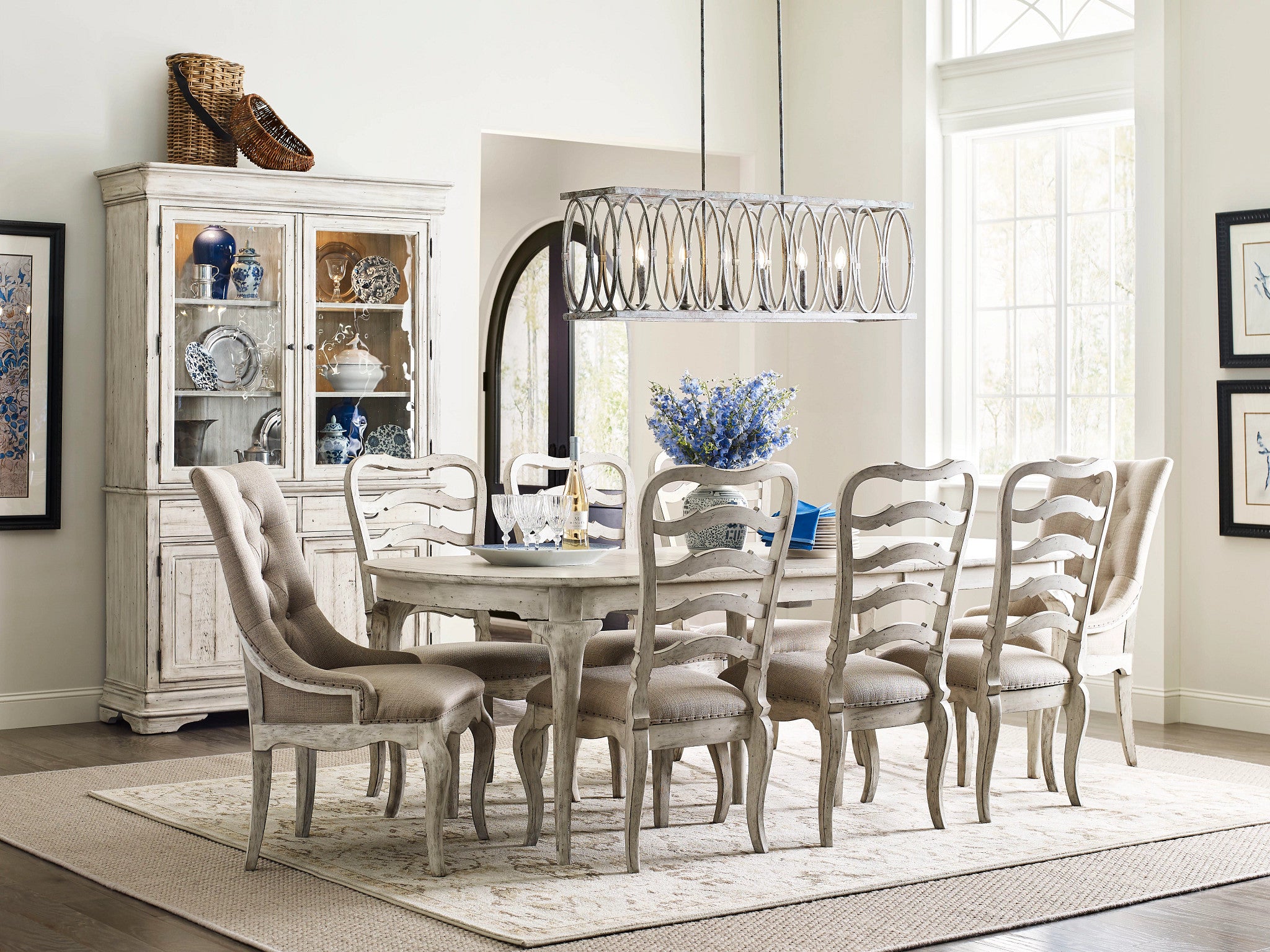 Kincaid Furniture Selwyn New Haven Leg Table in Cottage White