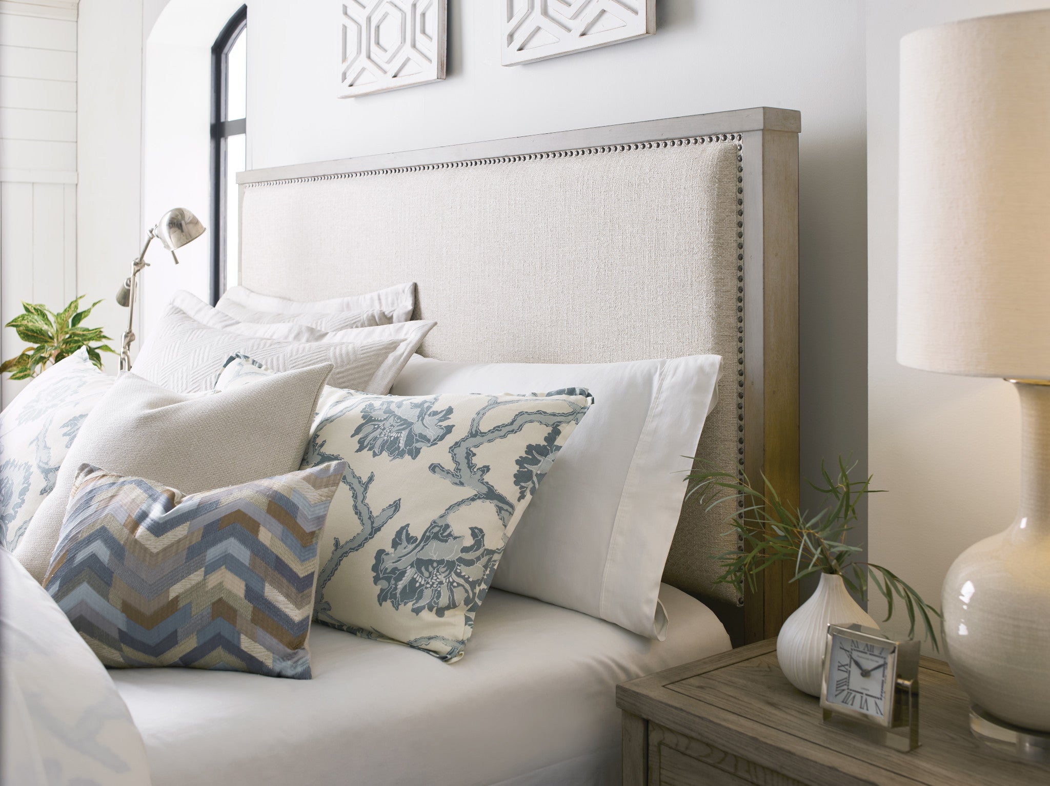 American Drew West Fork Jacksonville King Bed in Aged Taupe