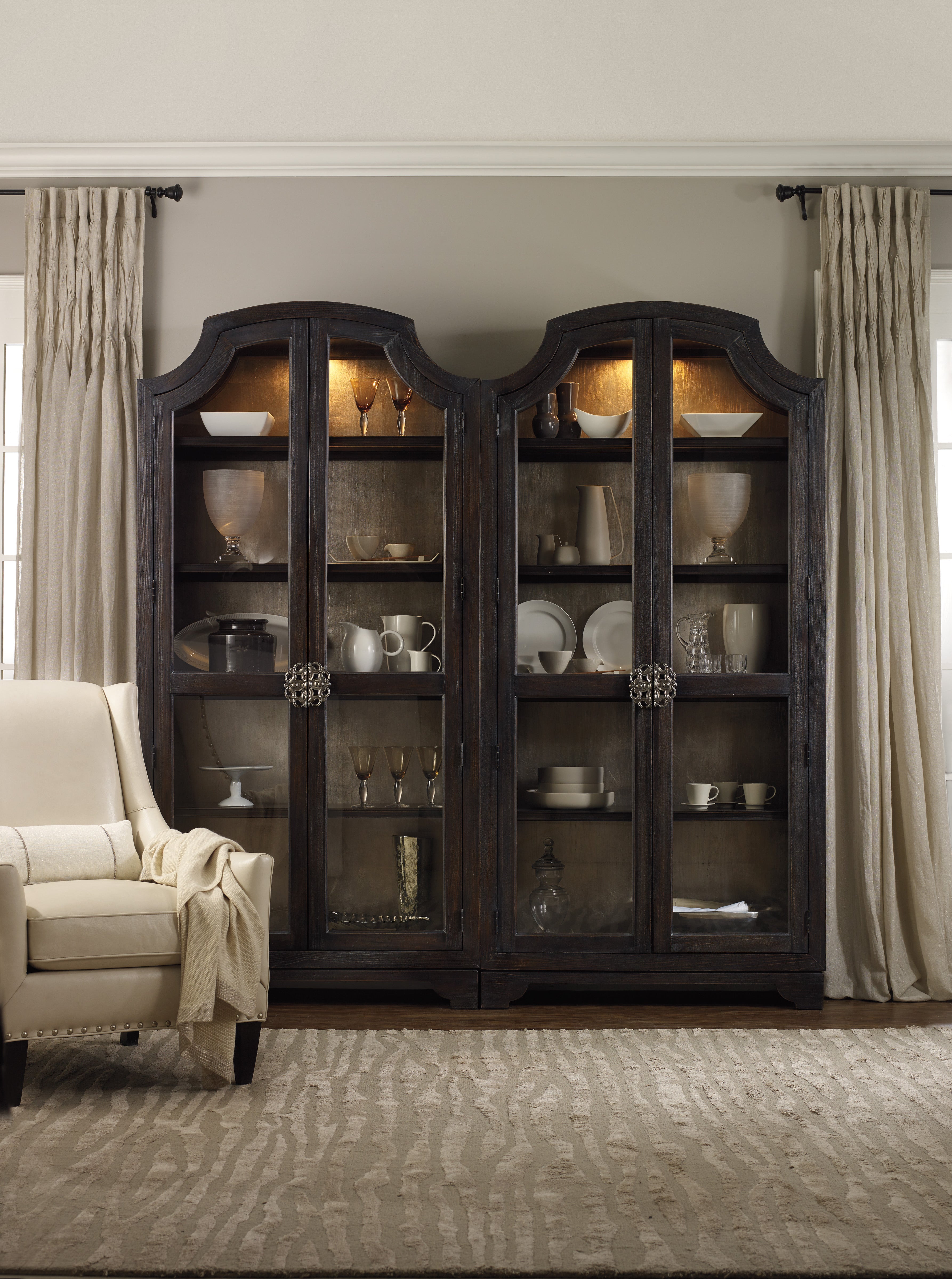 Hooker Furniture Sanctuary Glass Bunching Curio-Ebony Antiqued Oak