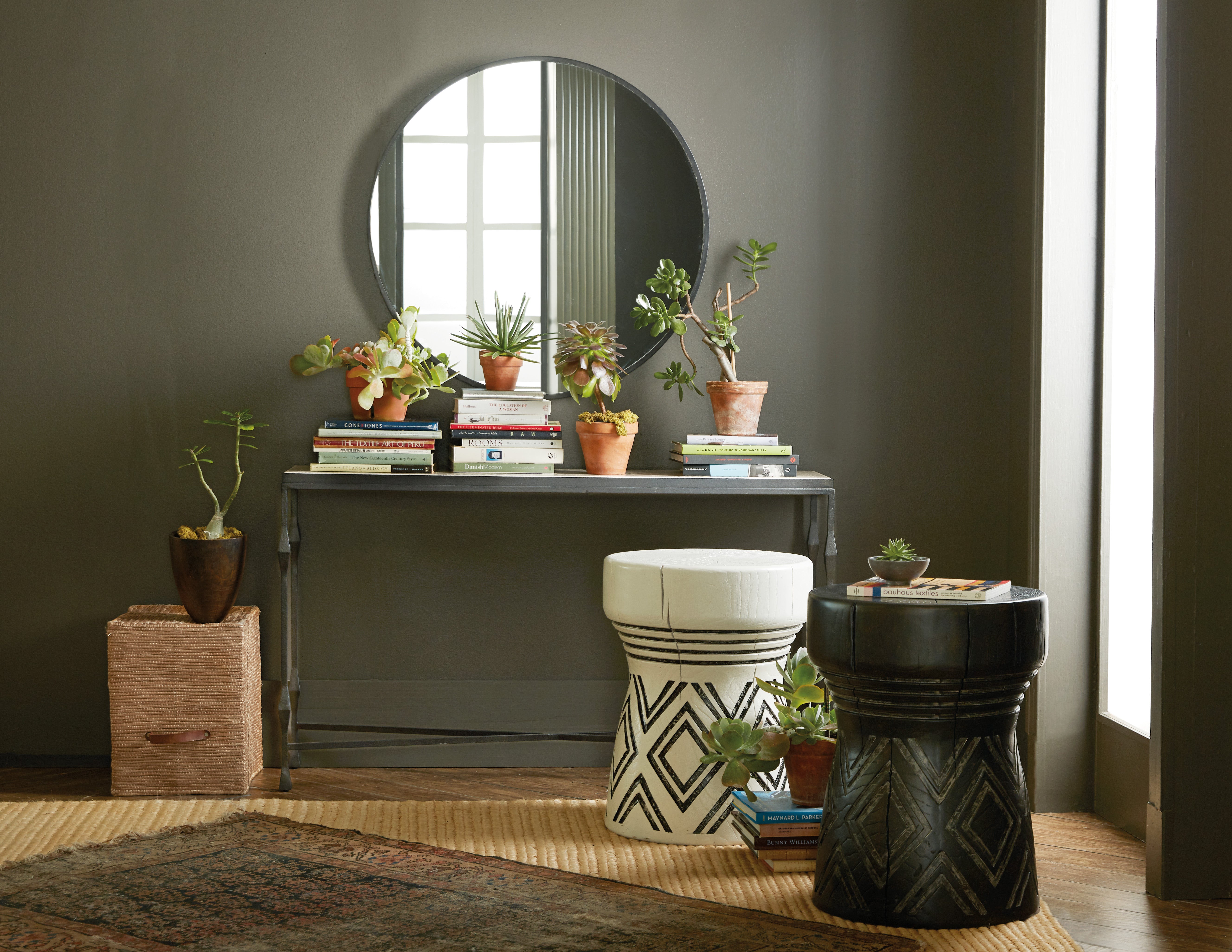 Hooker Furniture Commerce & Market Carved Stump Side Table in Blacks