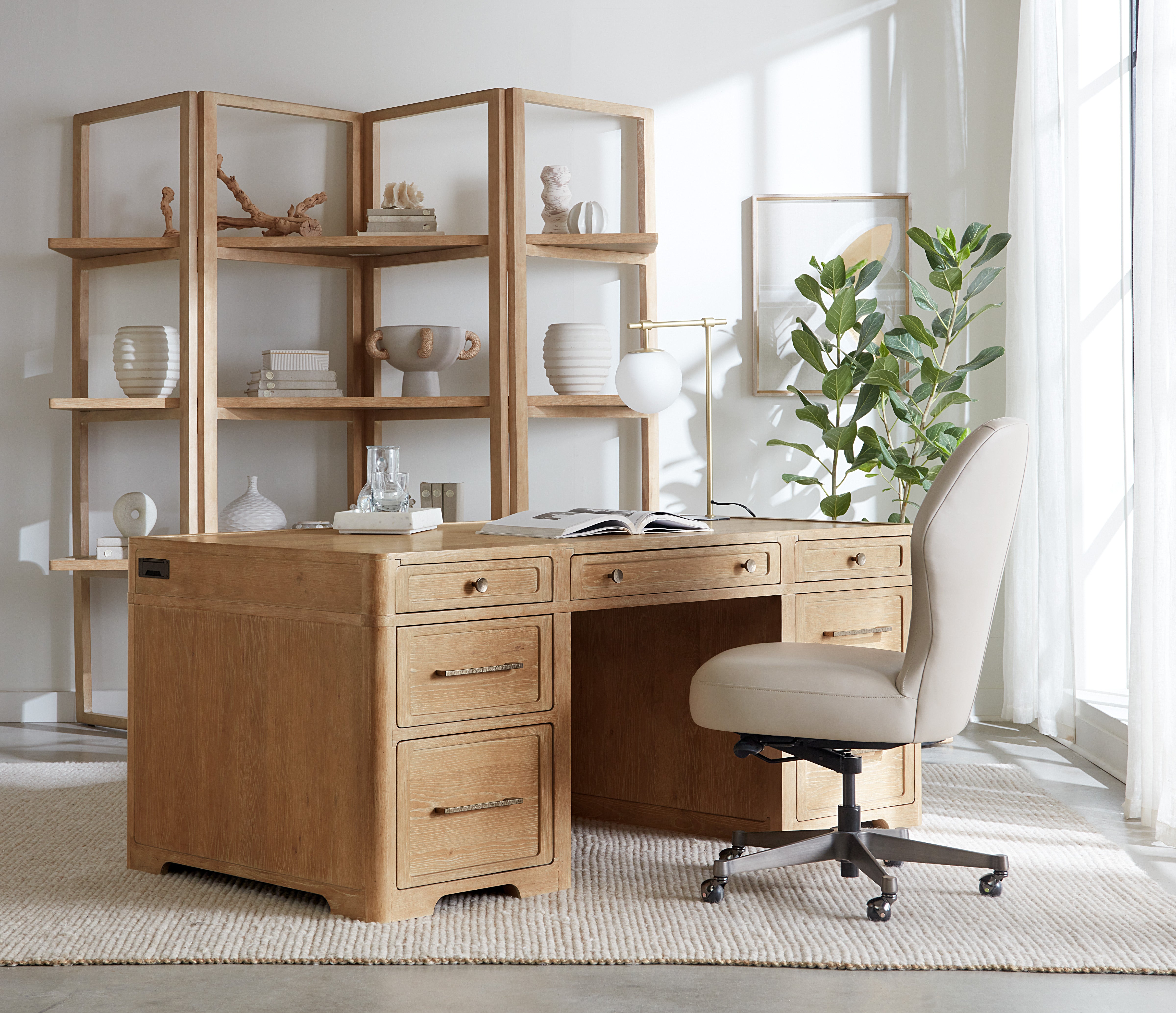 Hooker Furniture Retreat Folding Etagere
