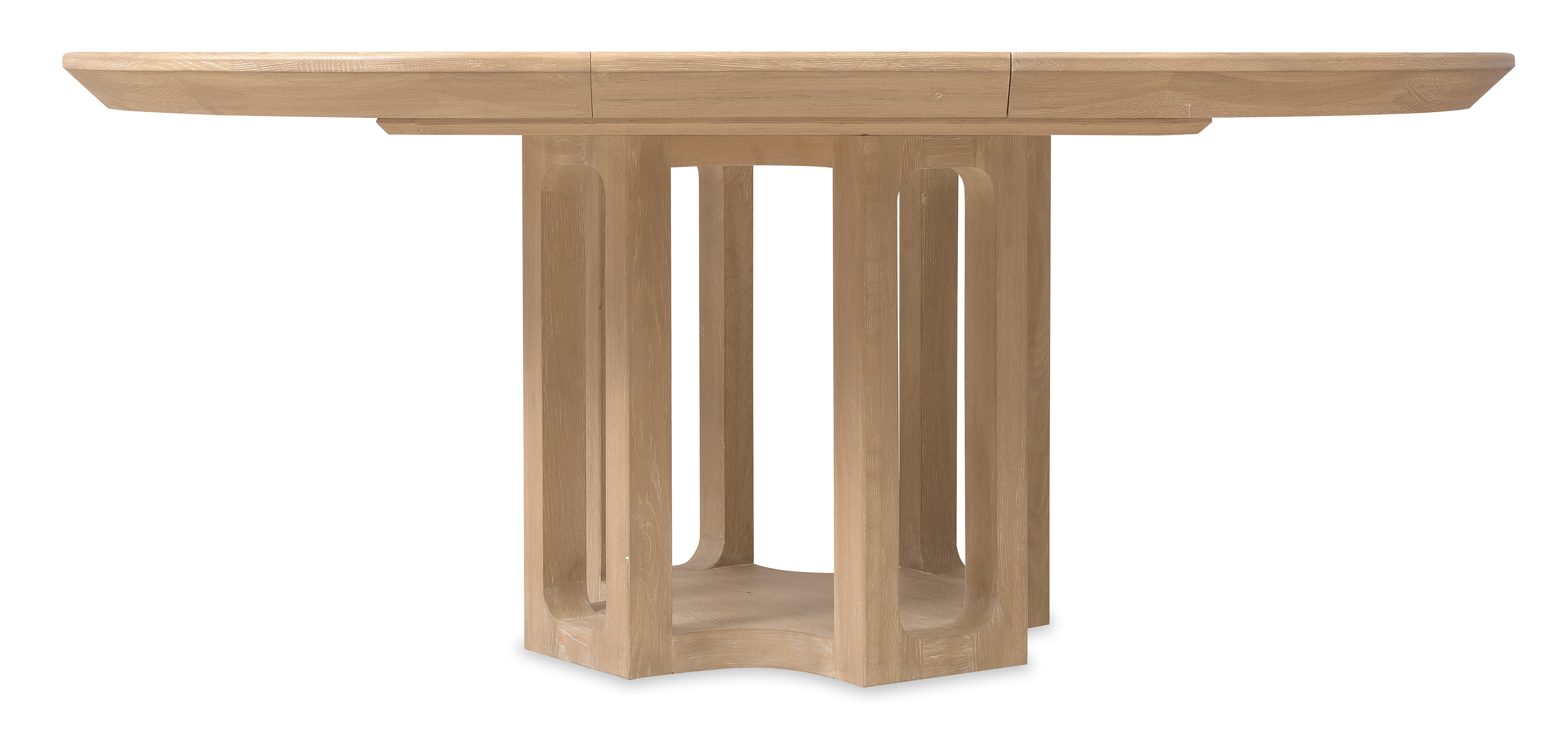Hooker Furniture Banyon Bay Round Dining Table with One 18-inch Leaf