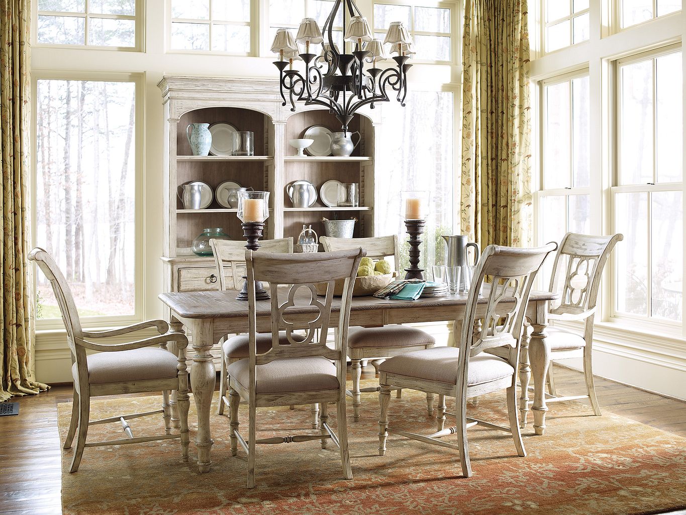 Kincaid Furniture Weatherford Canterbury Table in Cornsilk