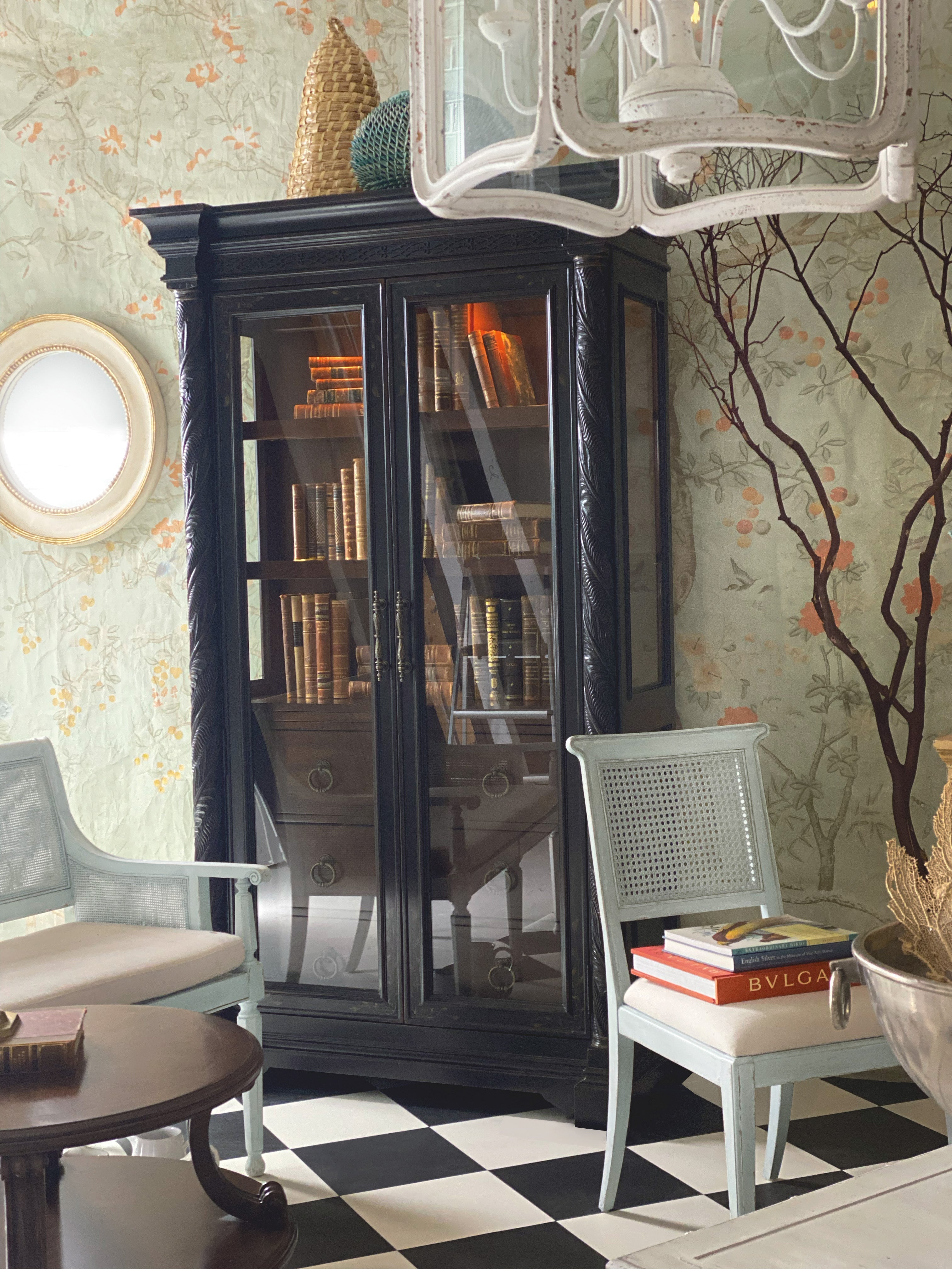 Hooker Furniture Charleston Upholstered Seat Side Chair