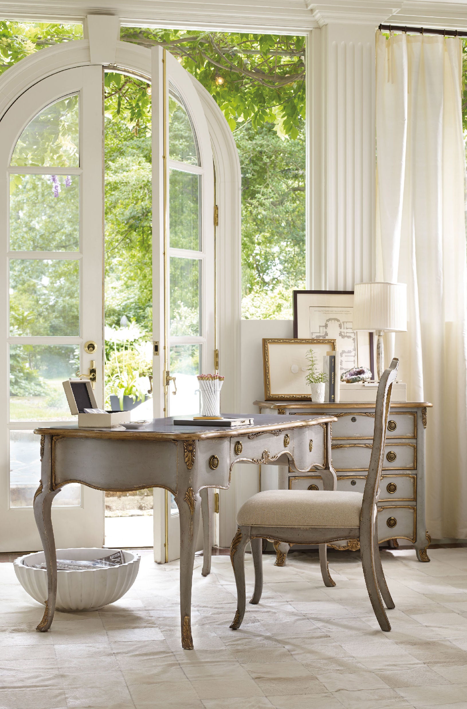 Hooker Furniture Cabriole Desk Chair