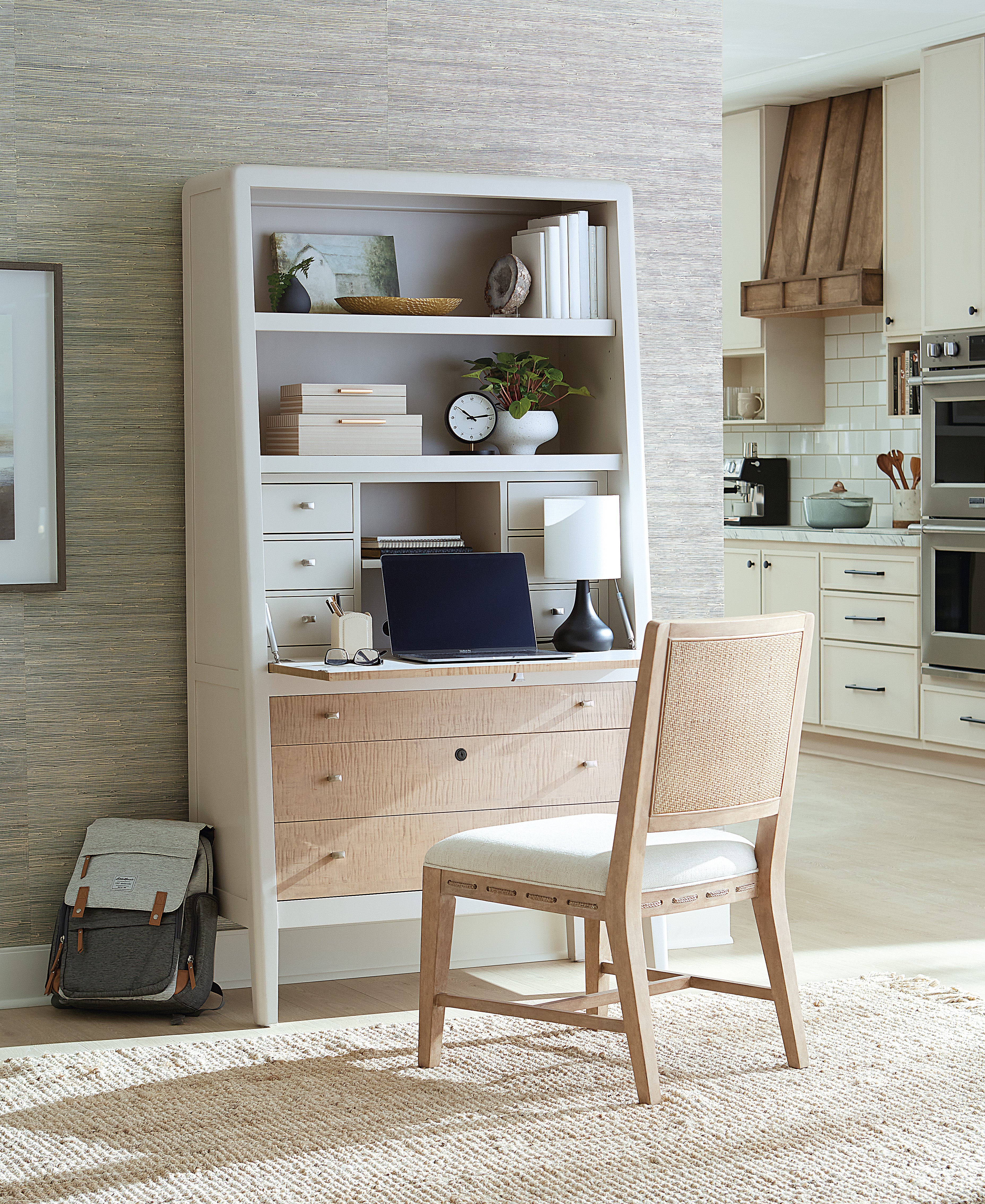 Hooker Furniture Hera Hub