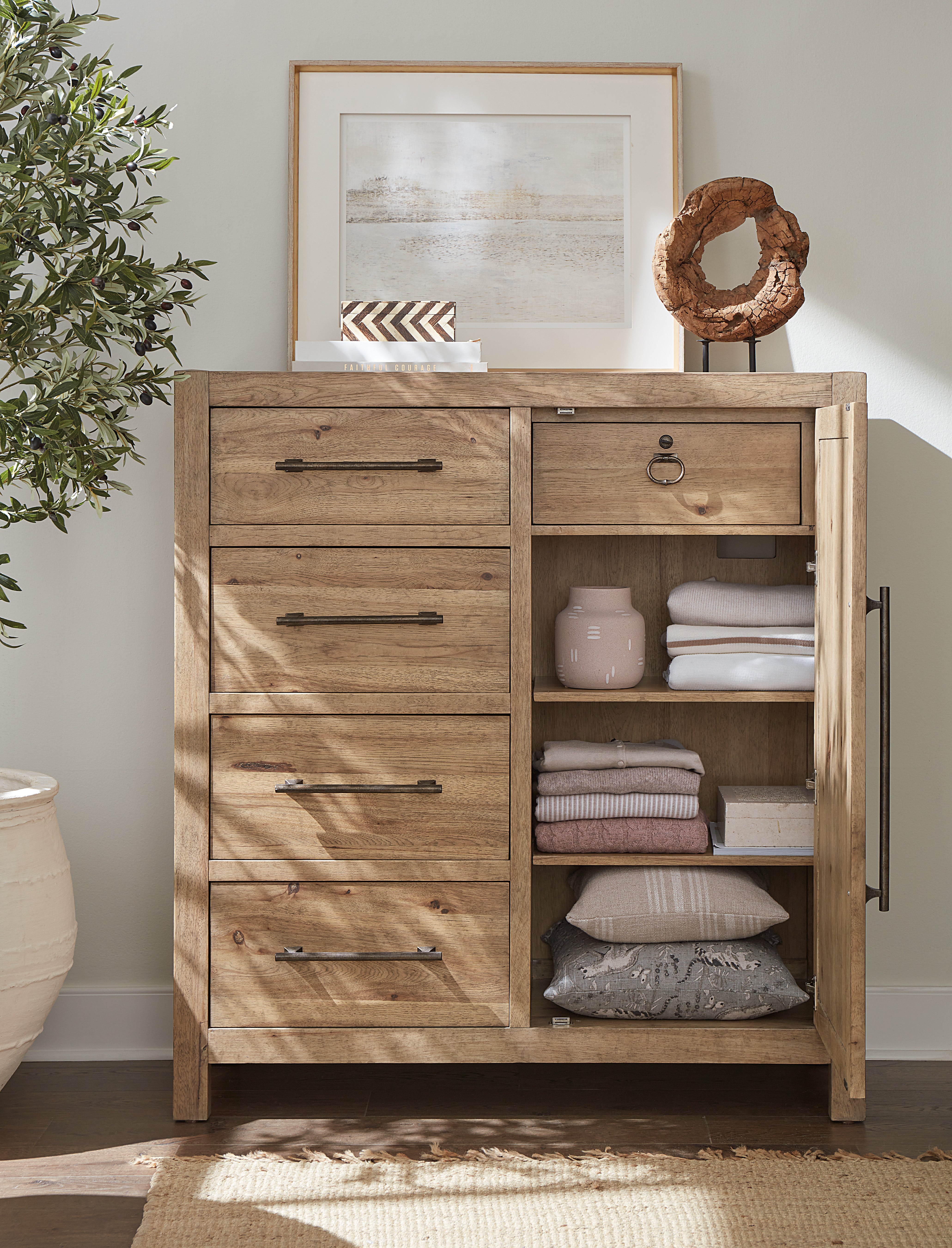 Hooker Furniture Vineyard Row Four-Drawer Door Chest