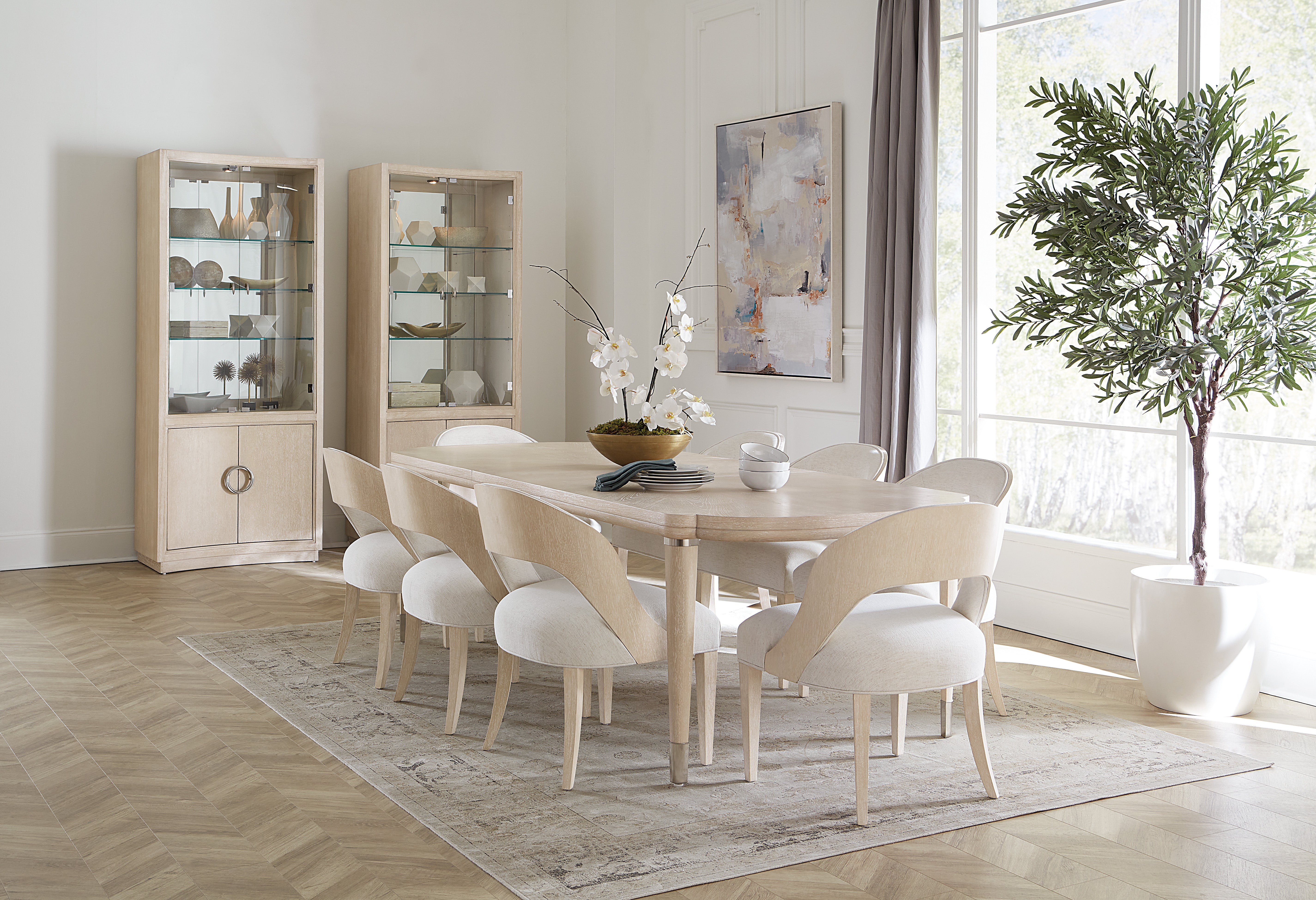 Hooker Furniture Nouveau Chic Rectangle Dining Table with 1-22in Leaf