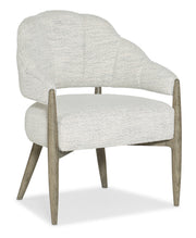 Hooker Furniture Linville Falls Bynum Bluff Accent Chair in Beige