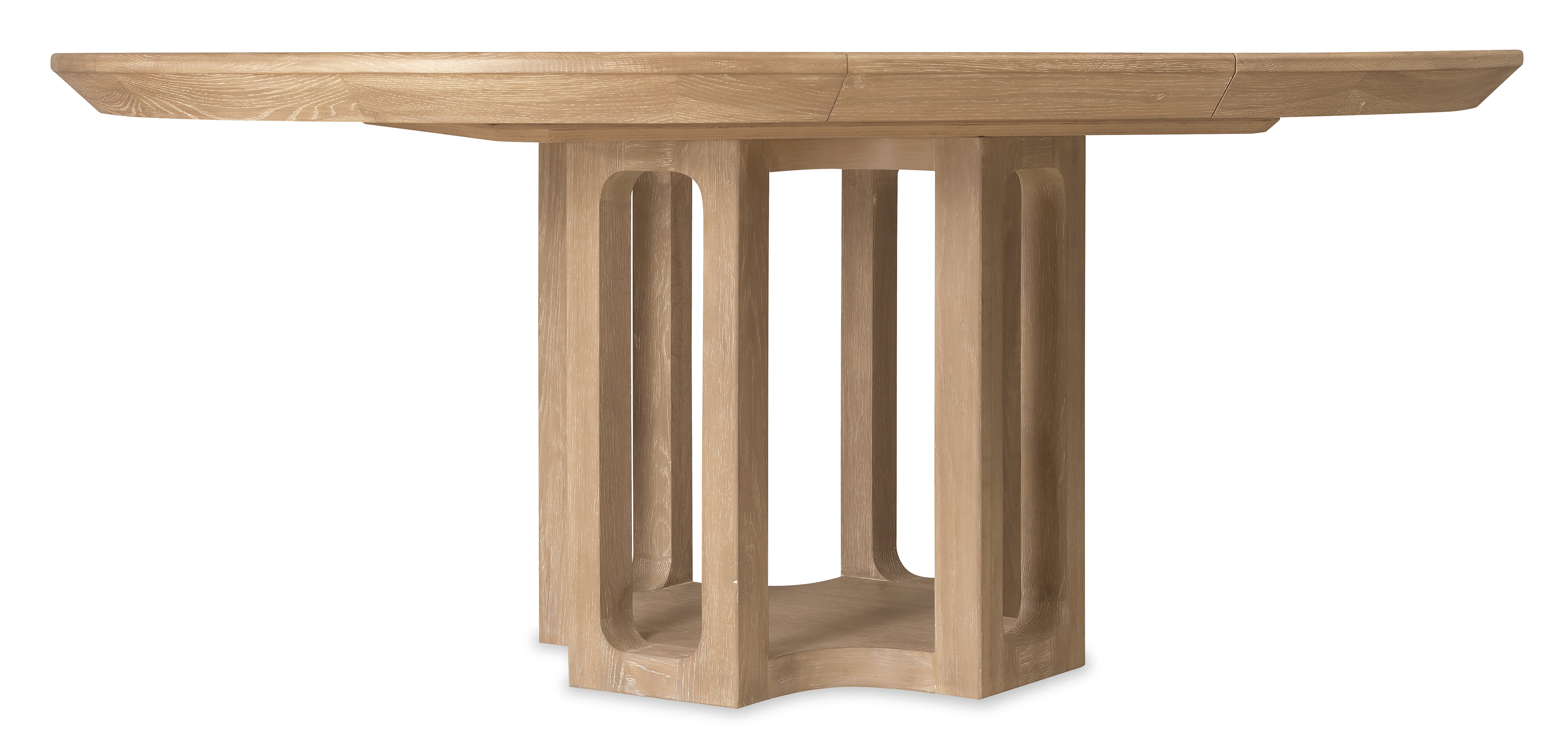 Hooker Furniture Banyon Bay Round Dining Table with One 18-inch Leaf